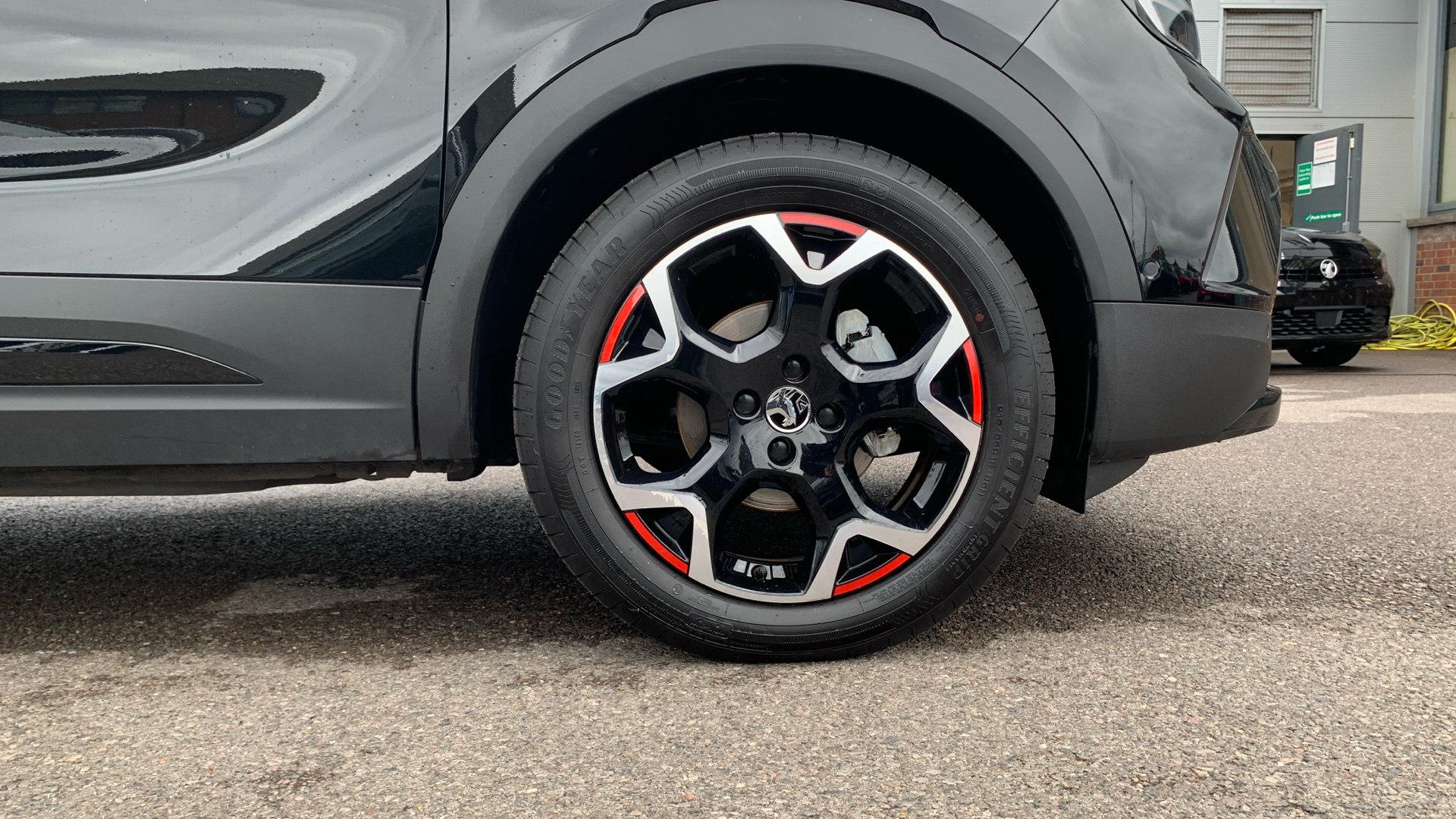 car image
