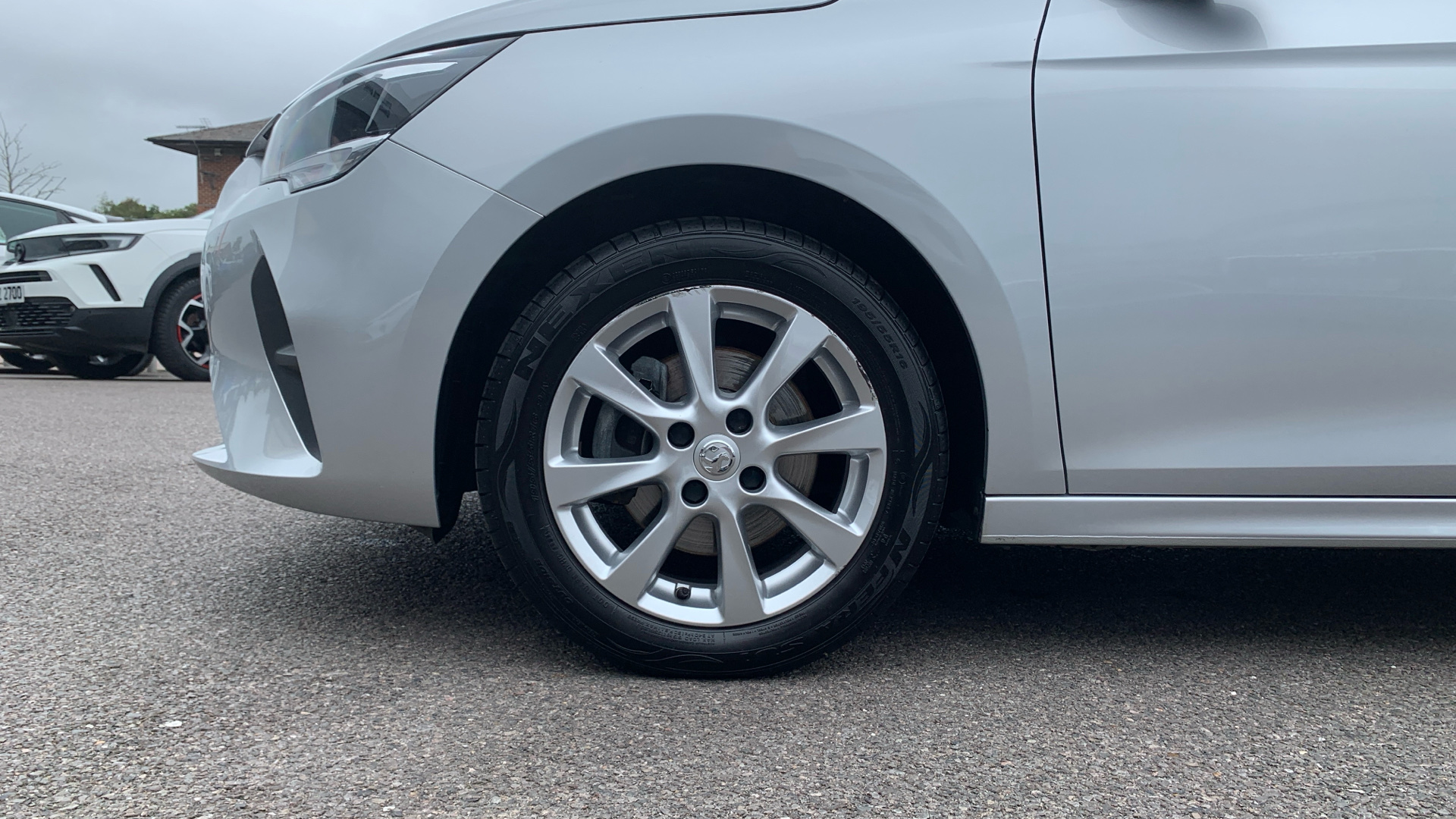 car image