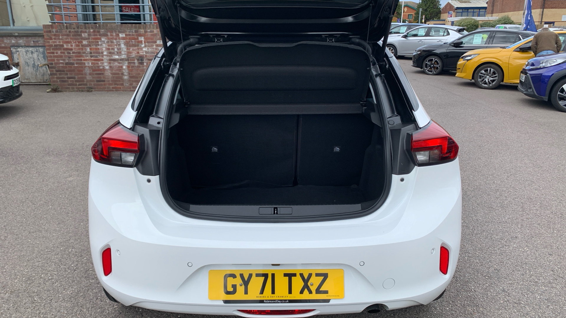 car image