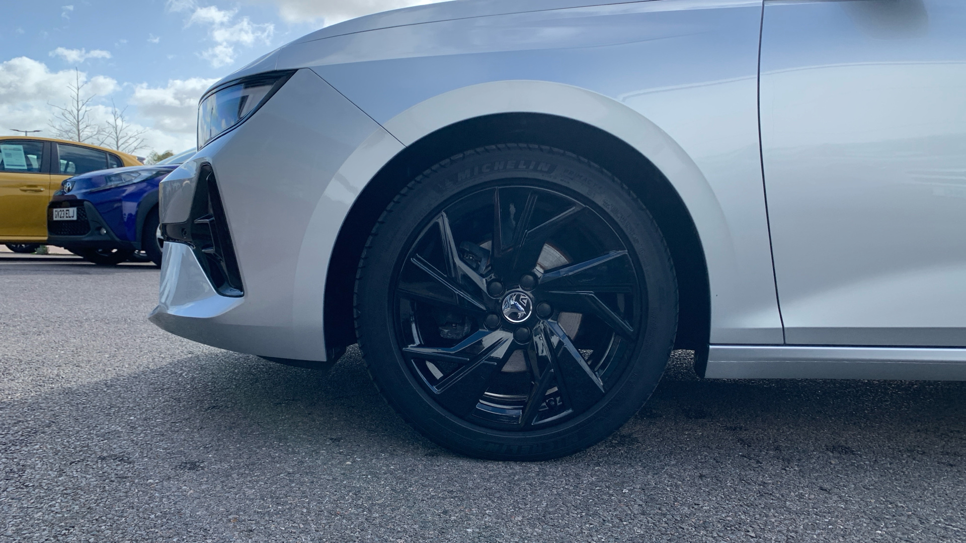 car image