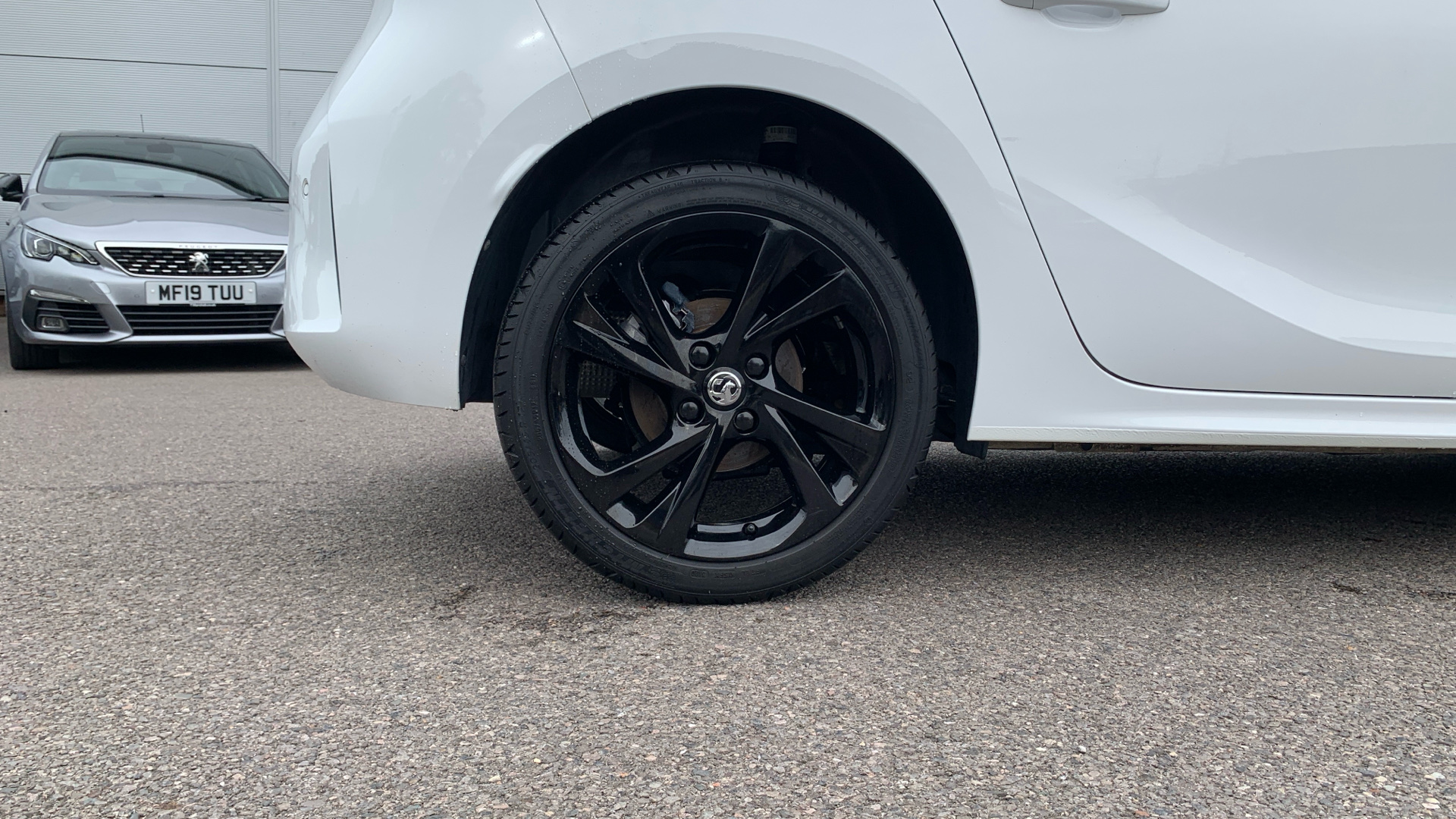 car image