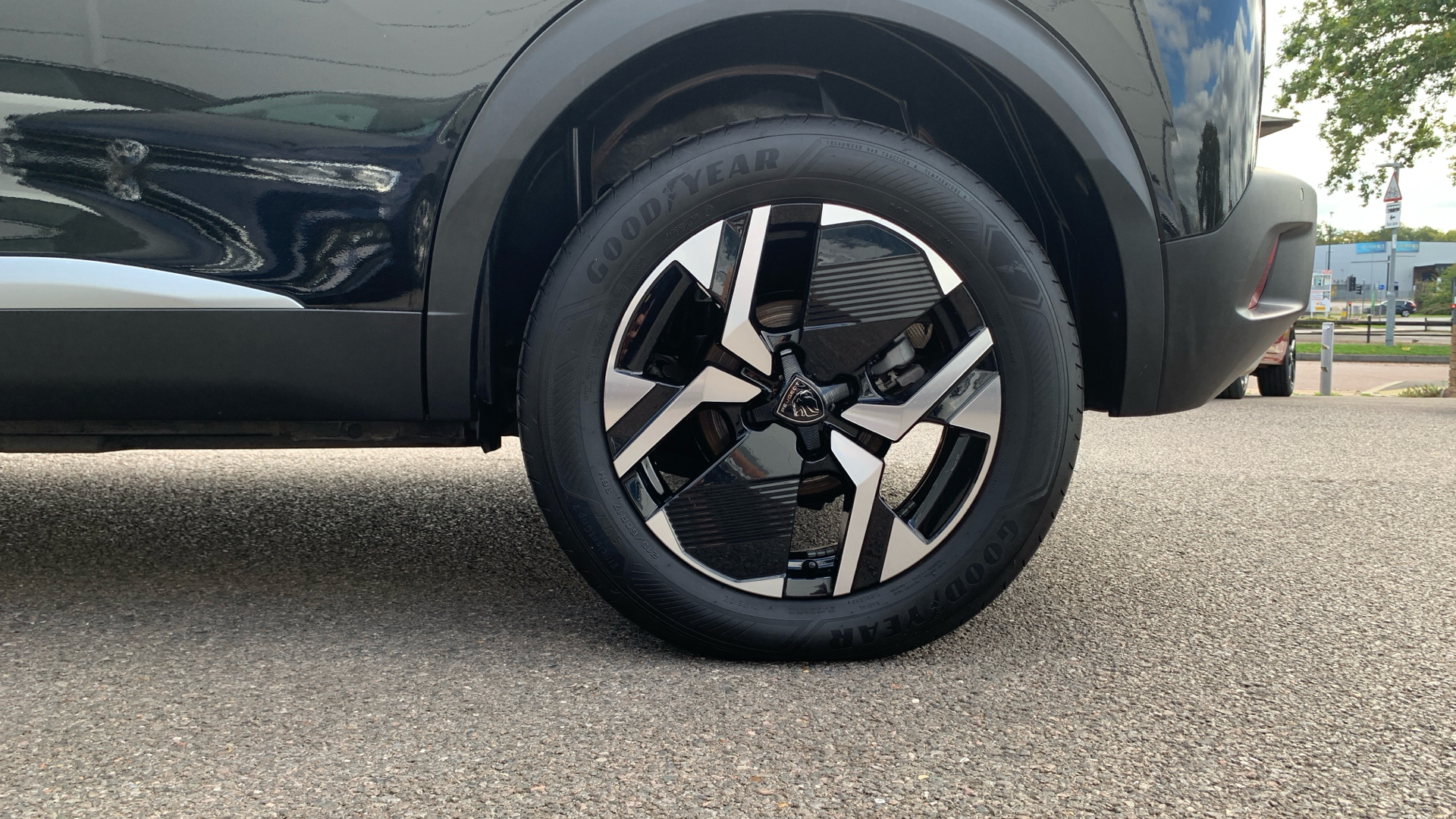 car image