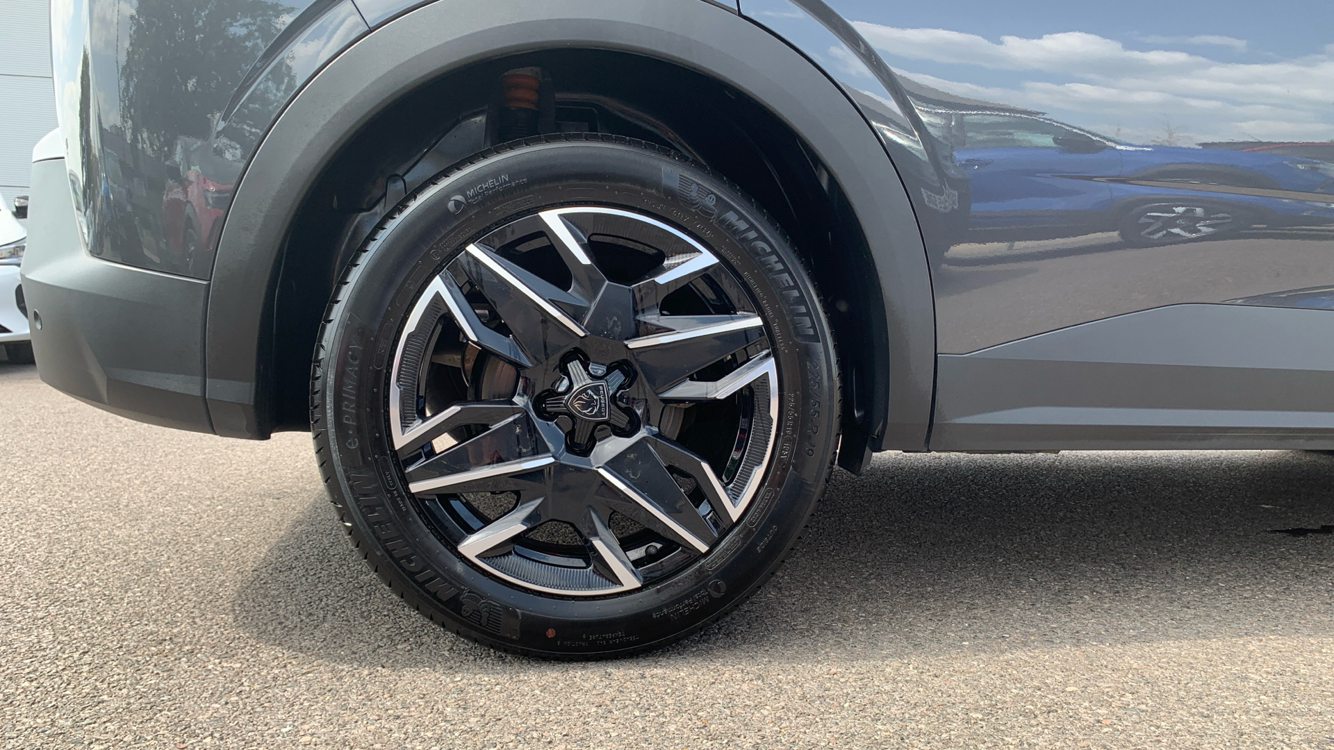 car image