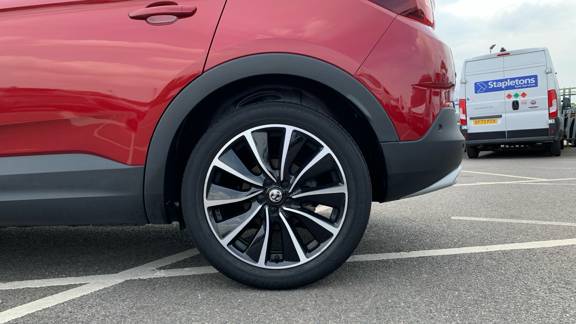 car image