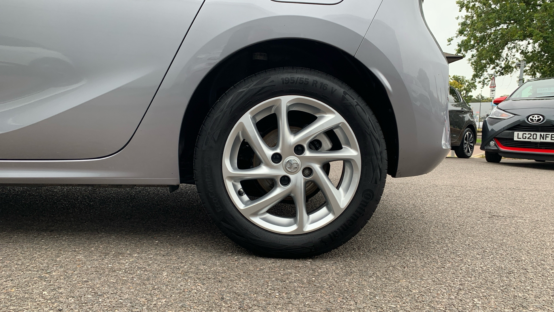 car image