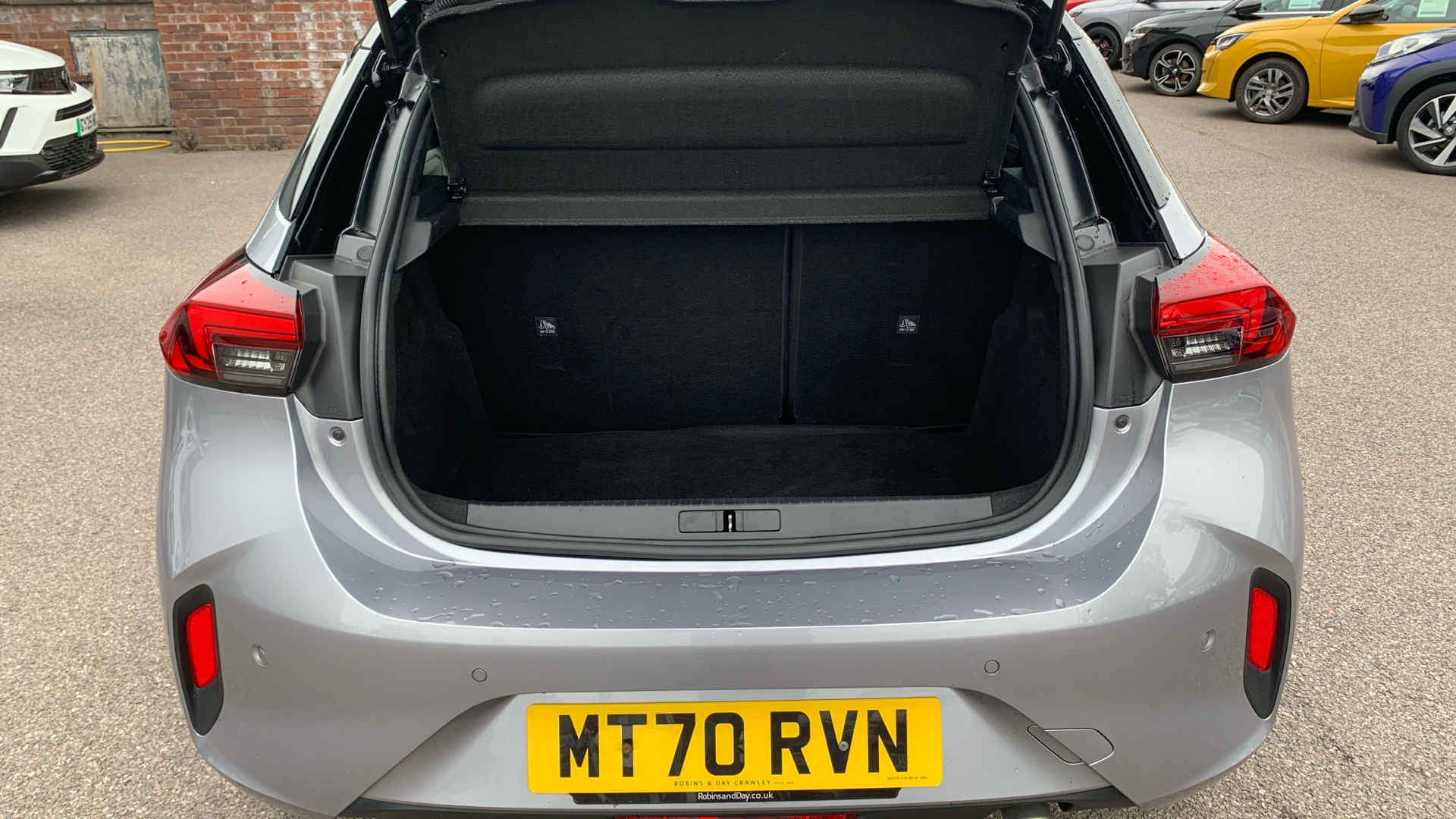 car image