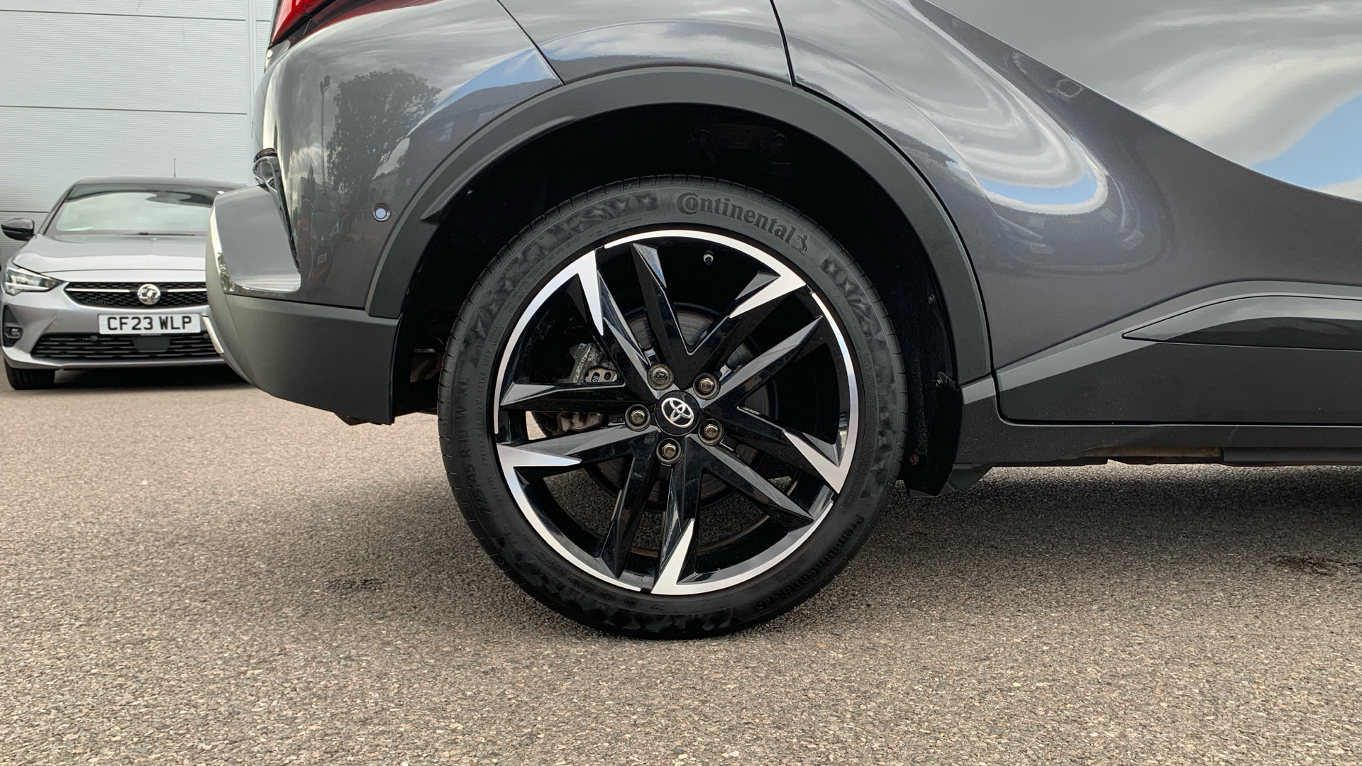 car image