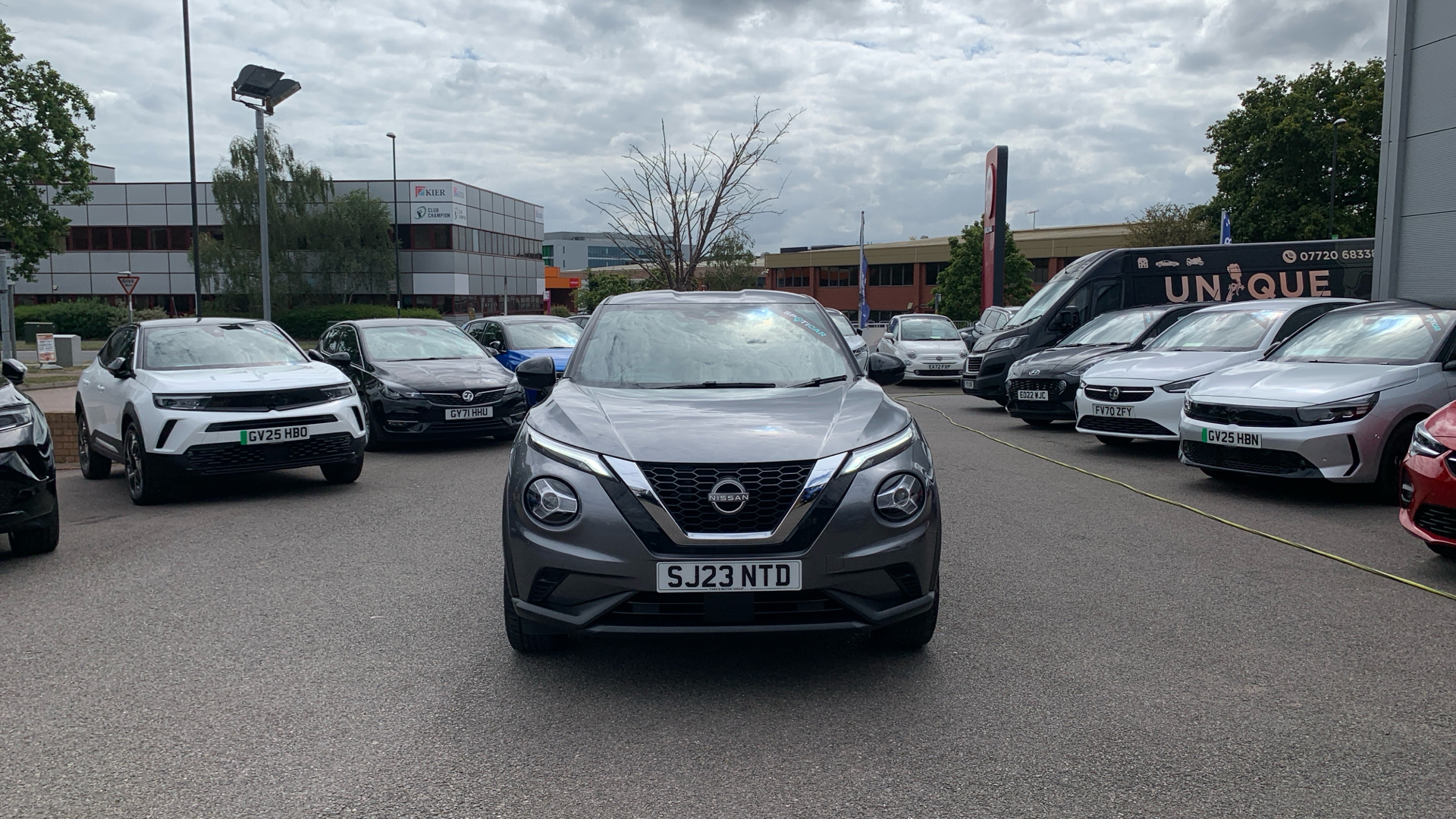 car image