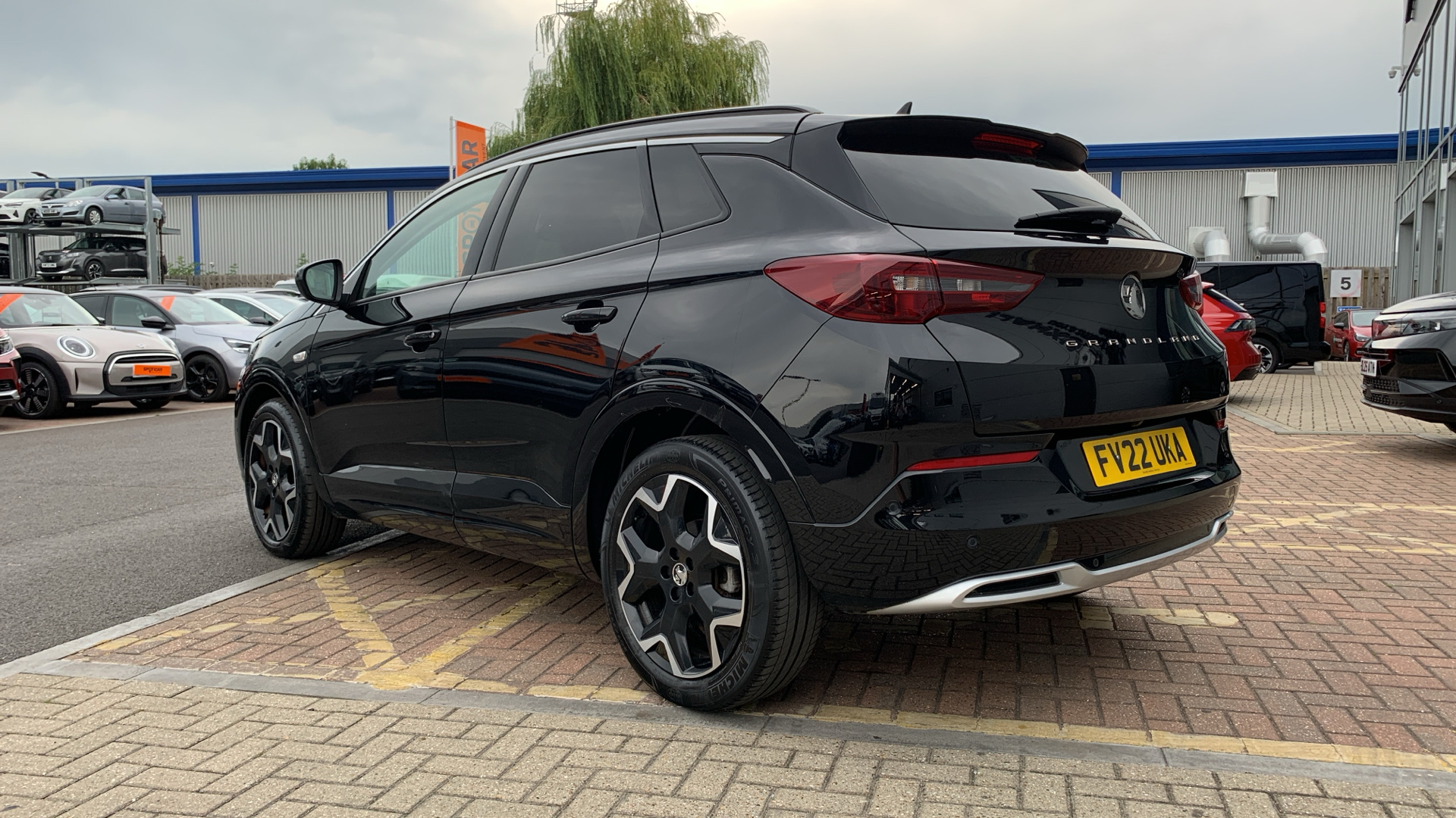 car image