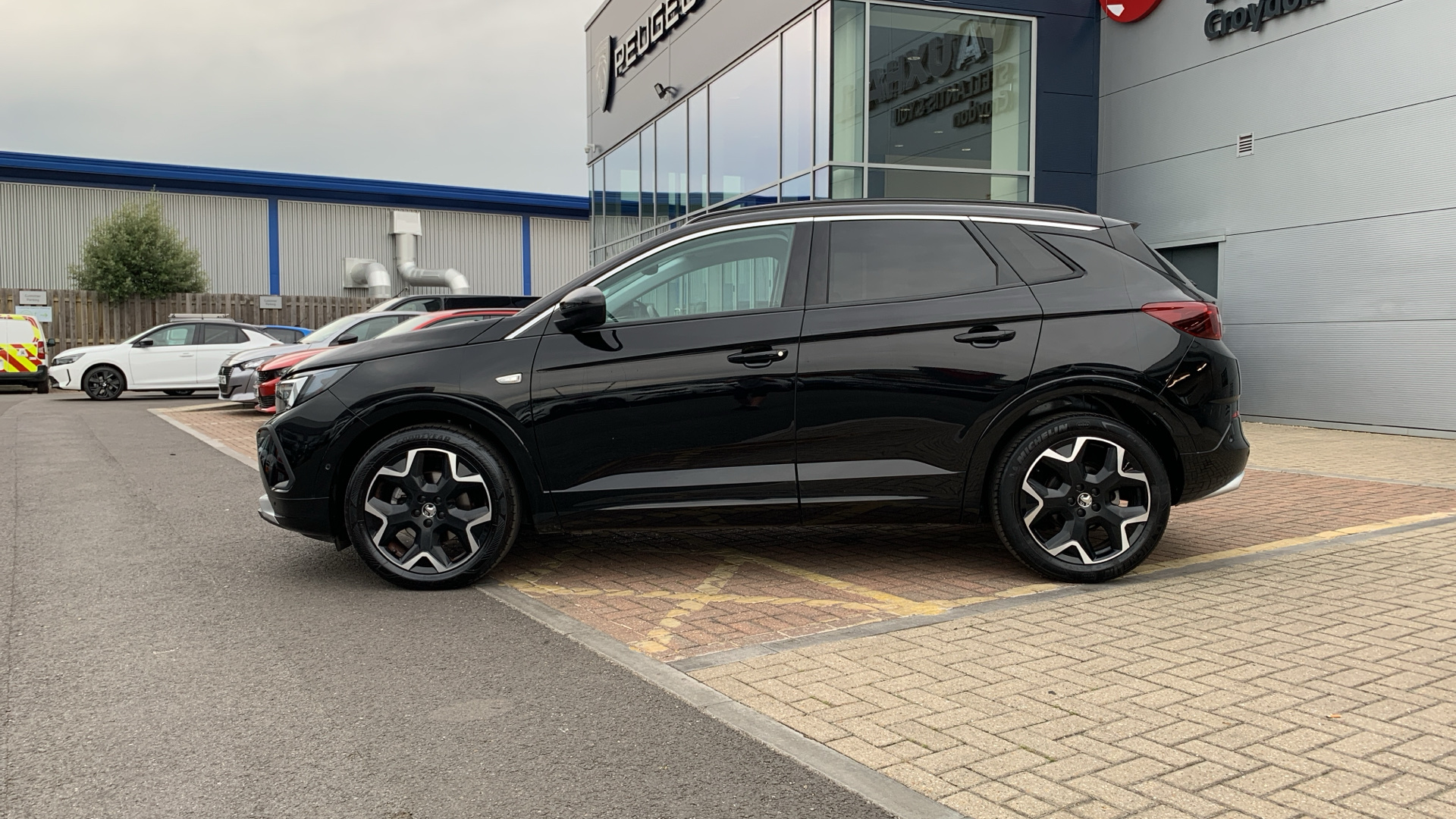 car image