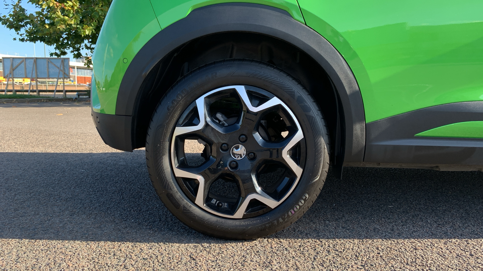 car image