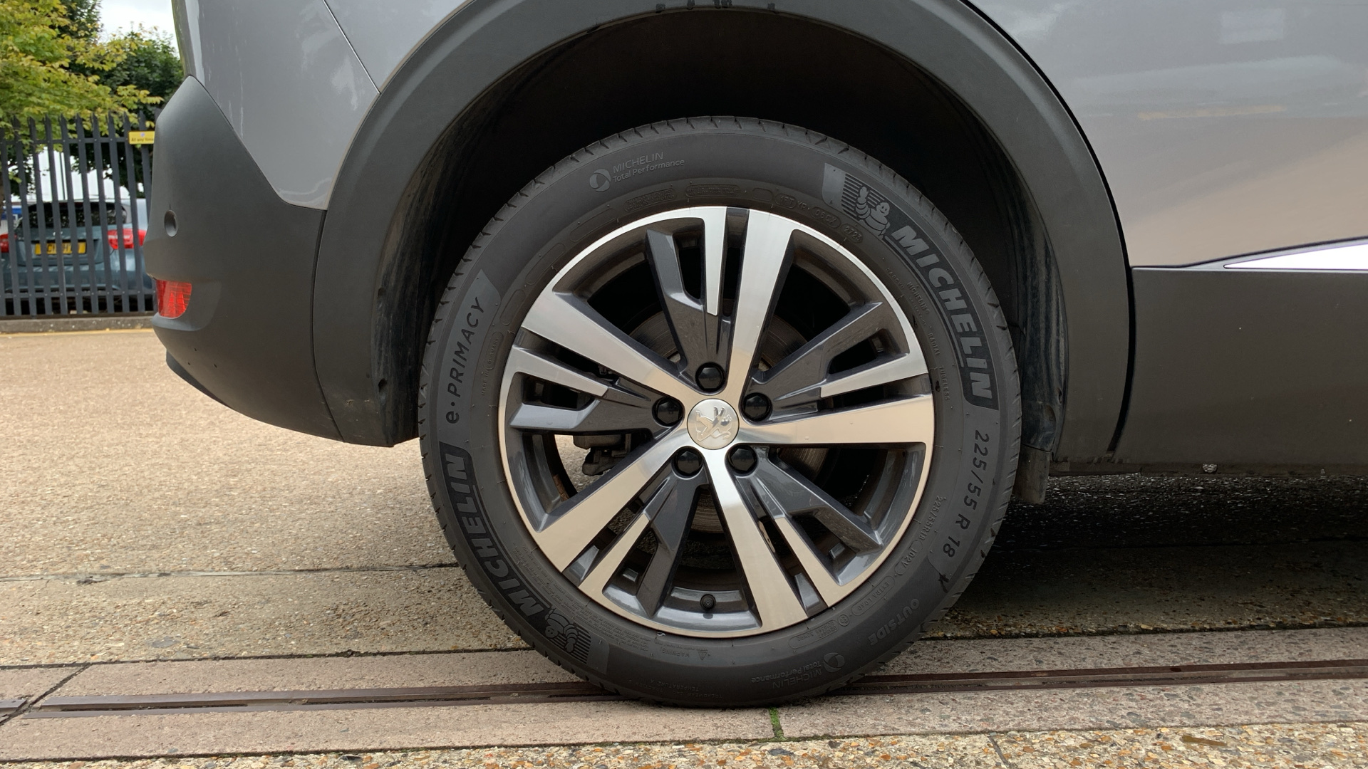 car image