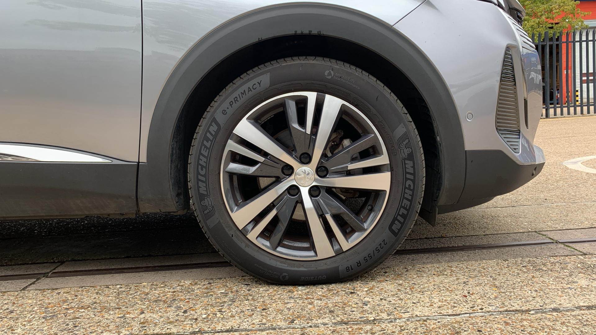 car image