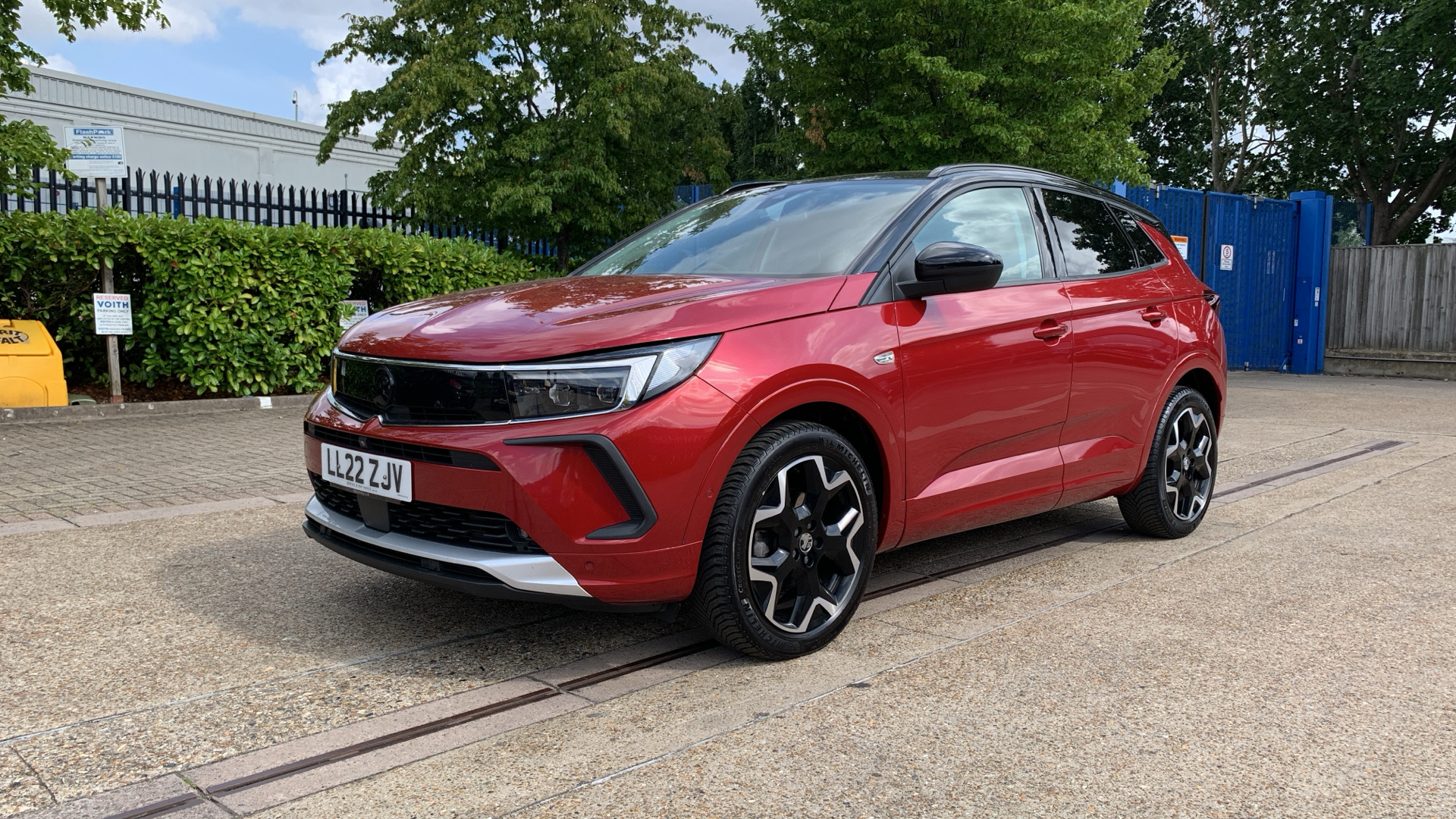 car image
