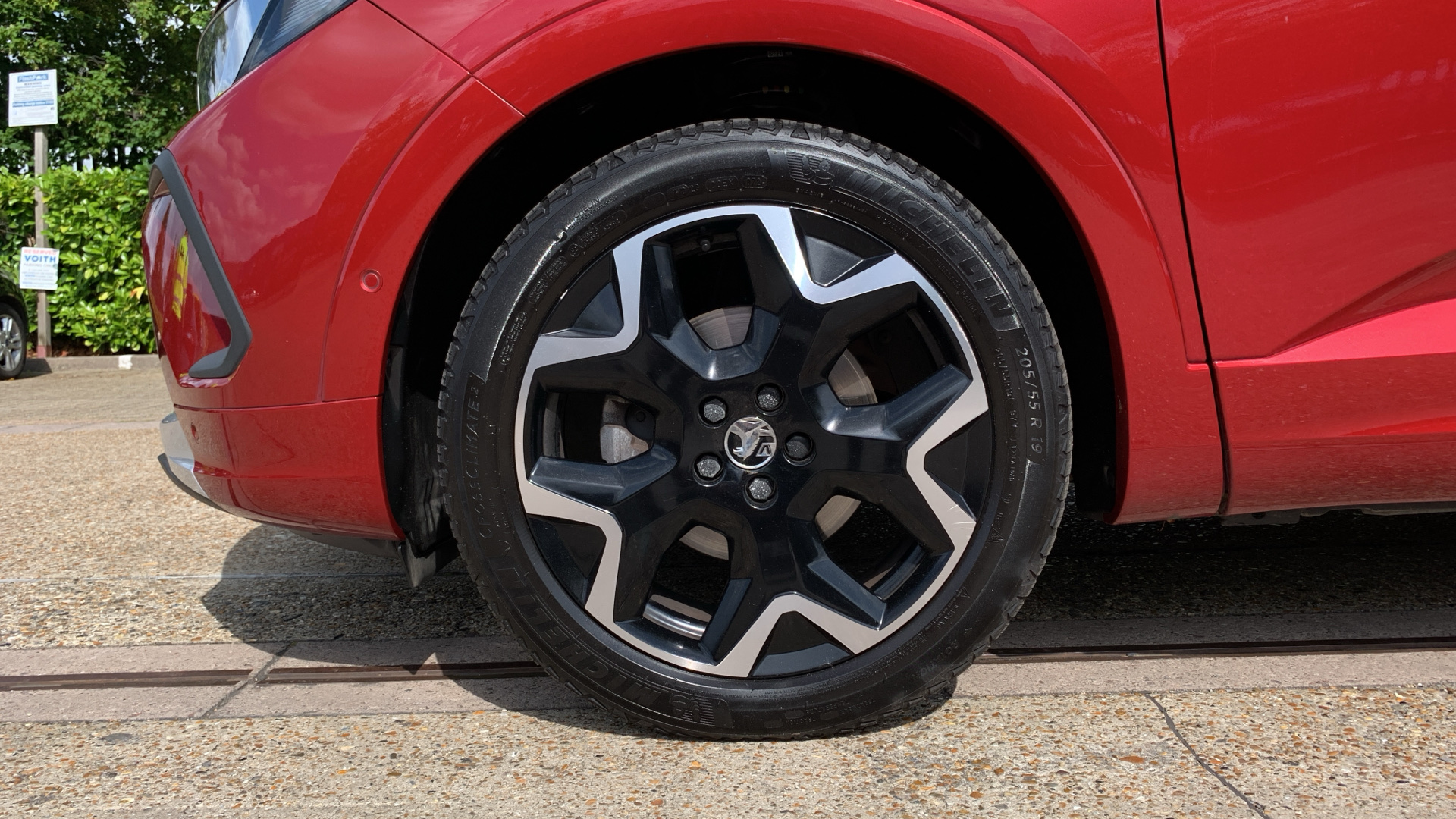car image