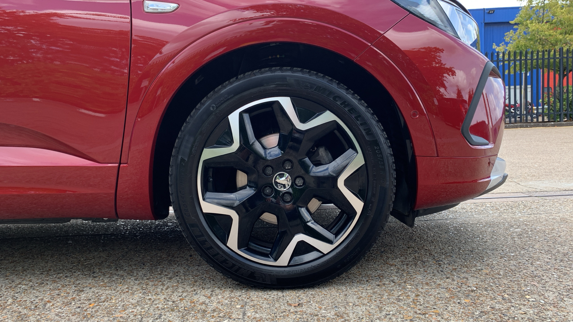 car image