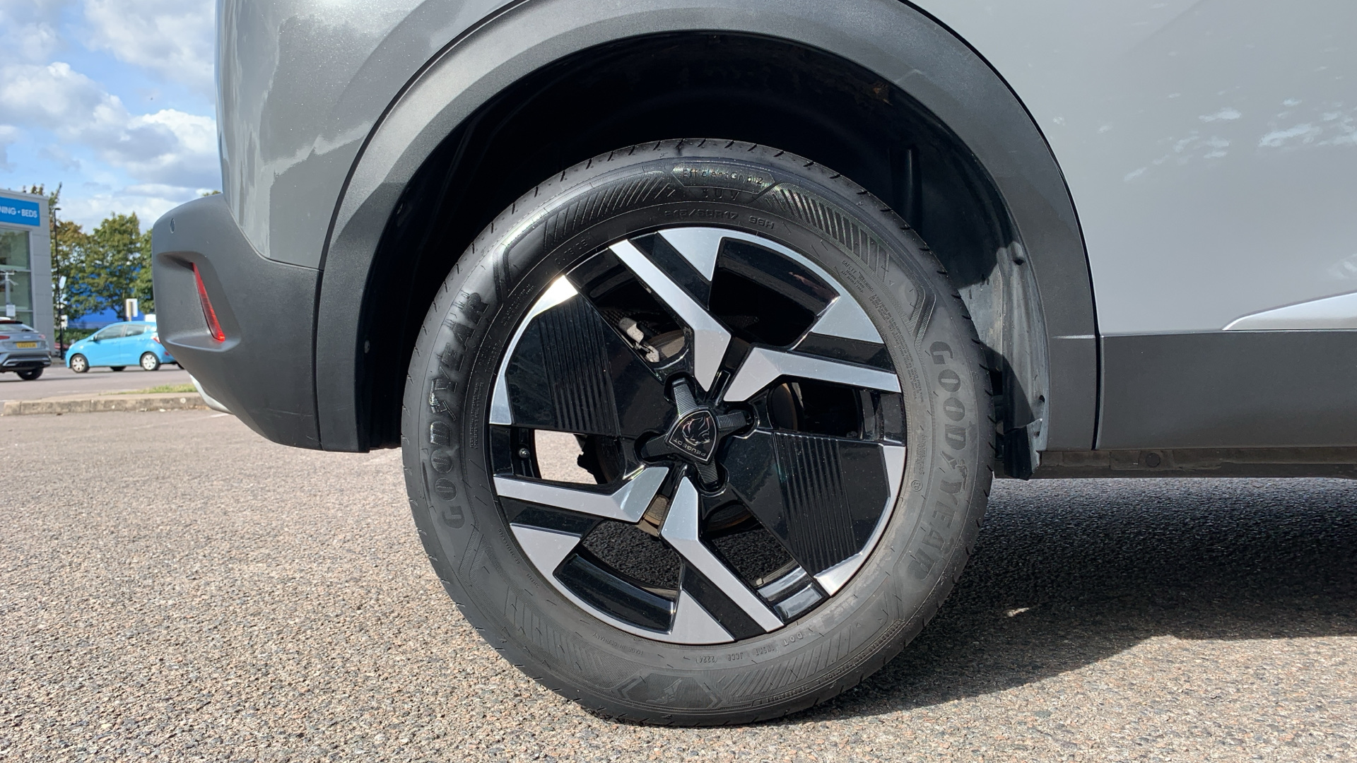 car image