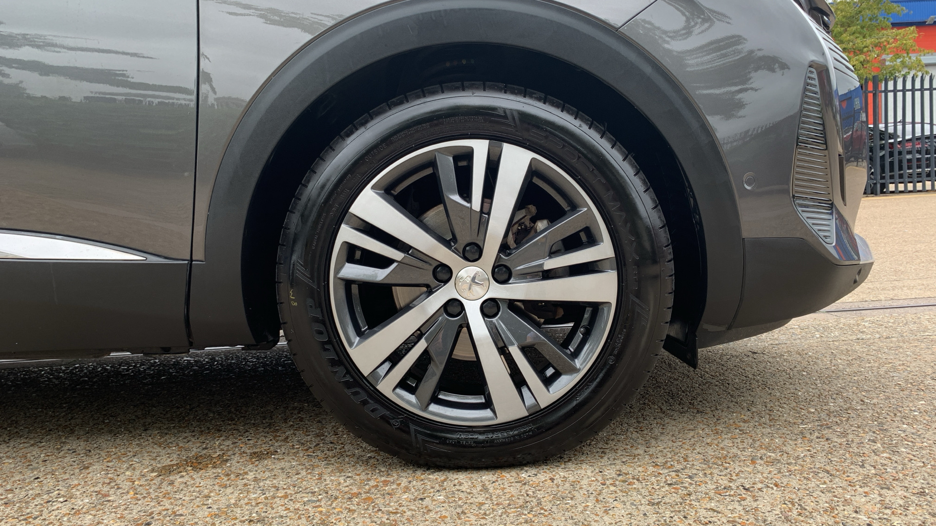 car image