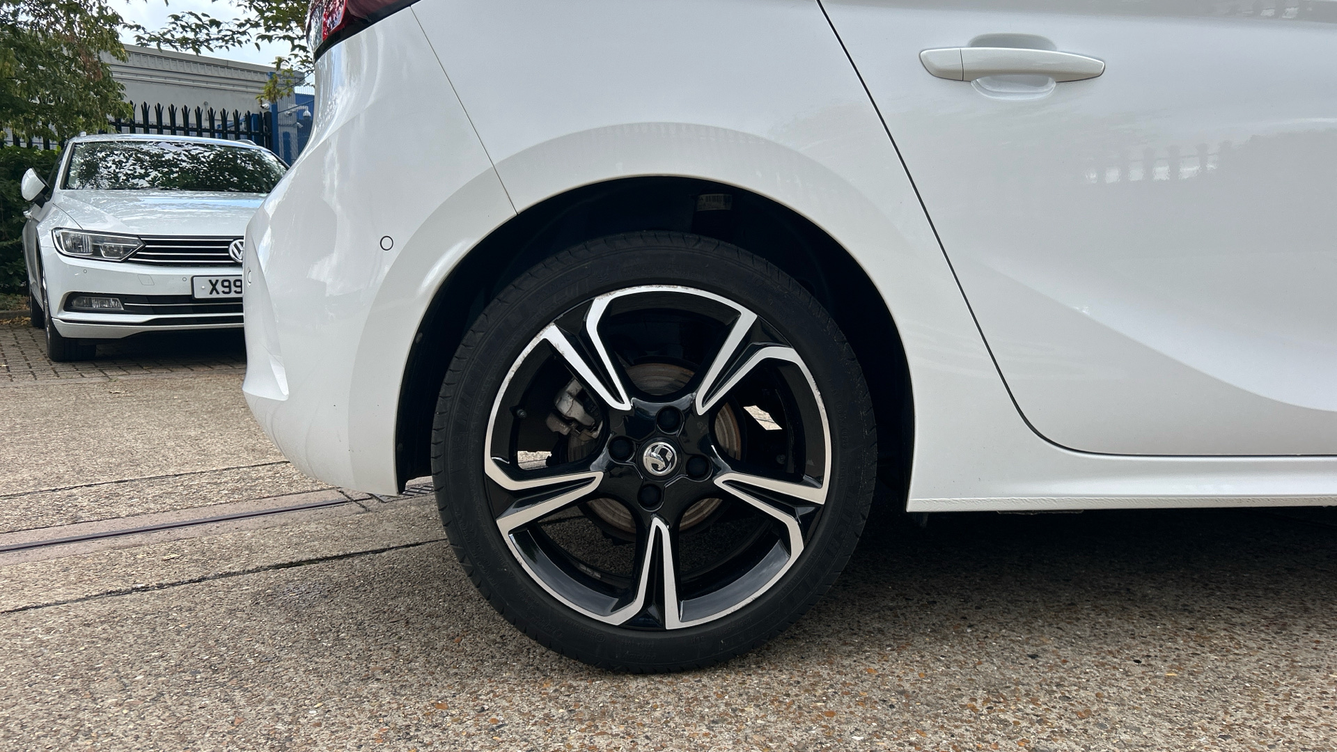 car image