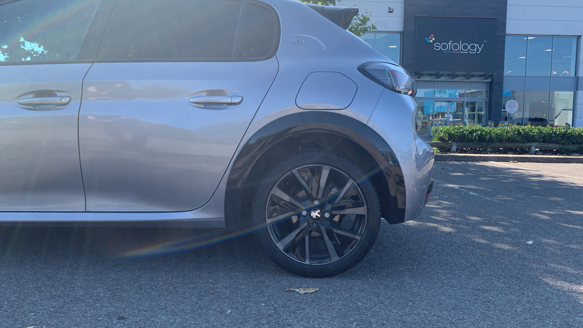 car image