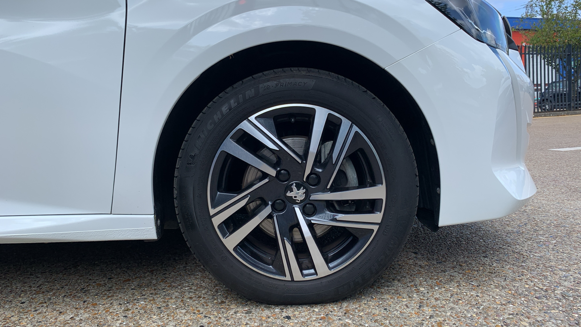 car image