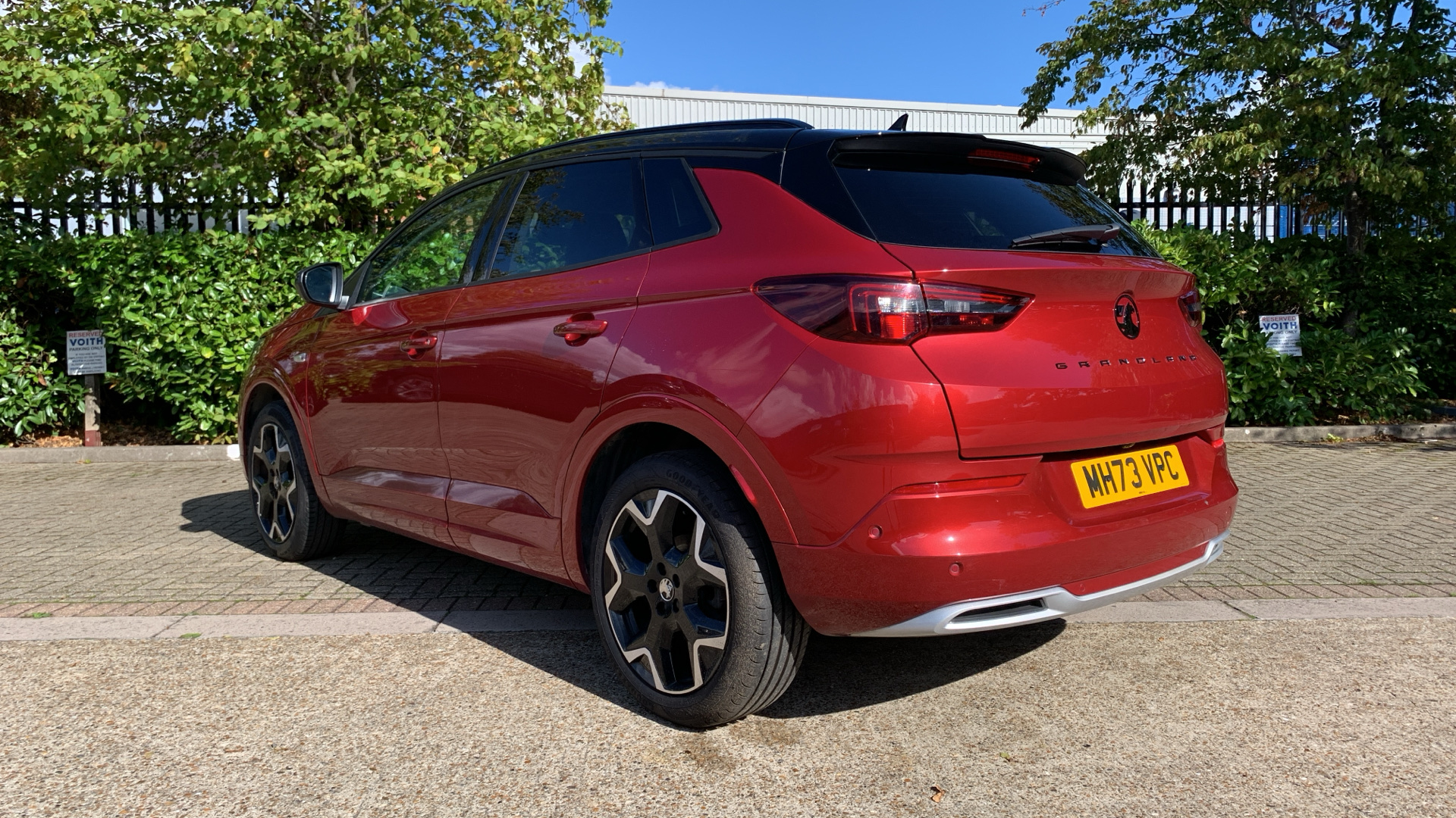 car image