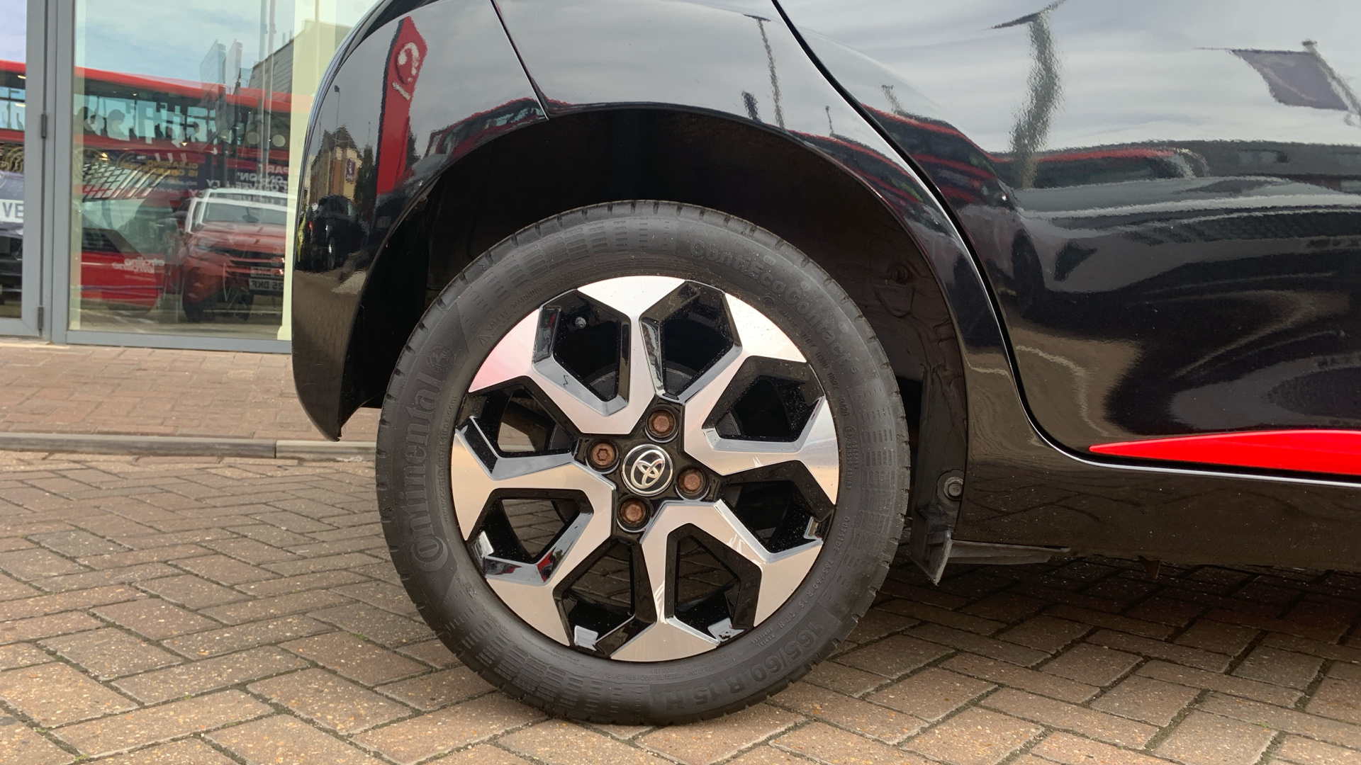 car image