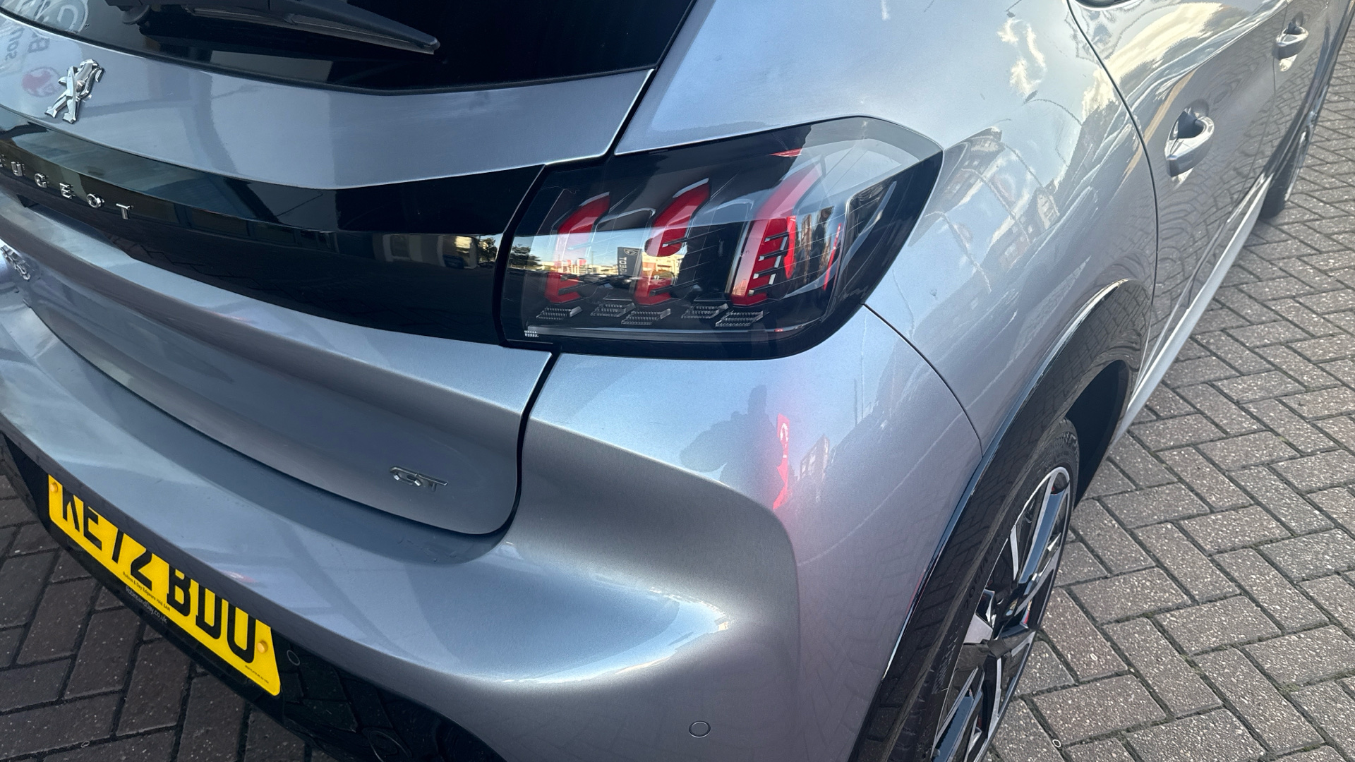 car image