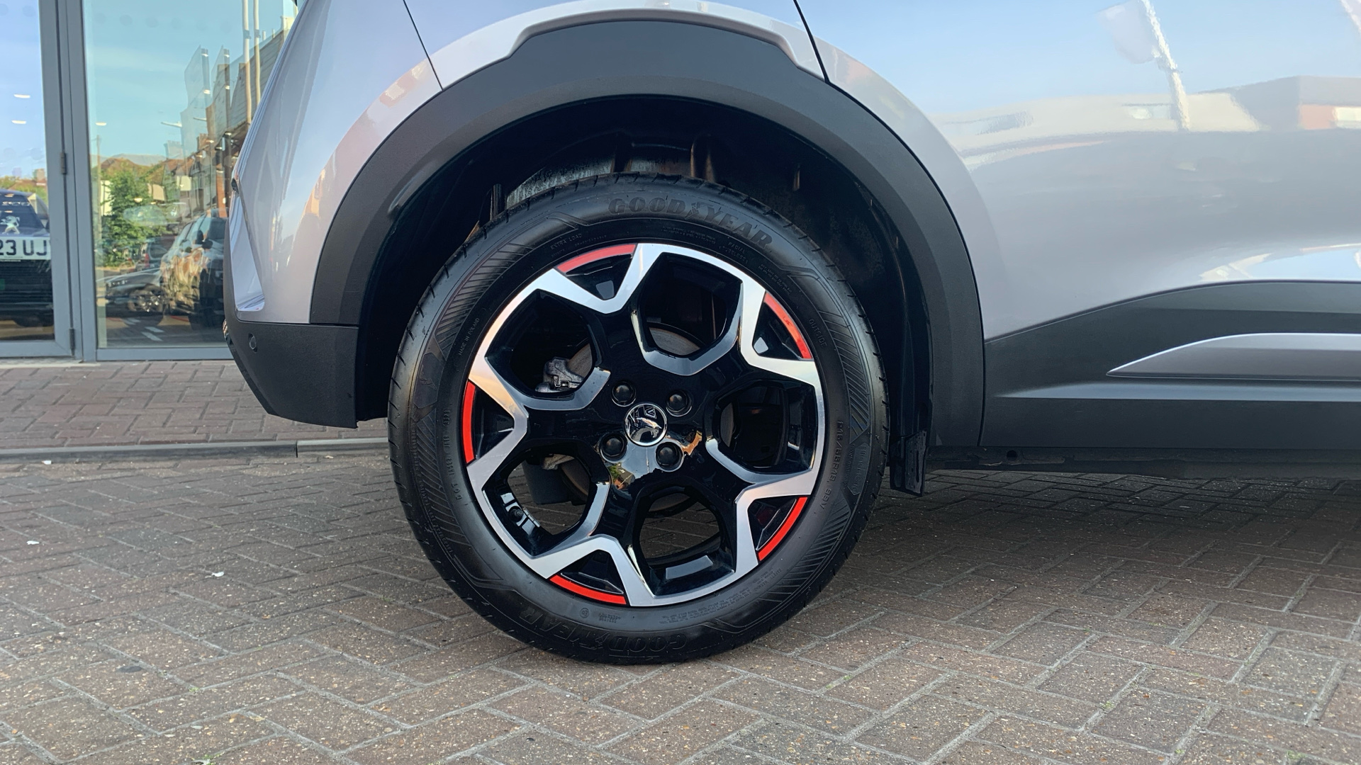 car image