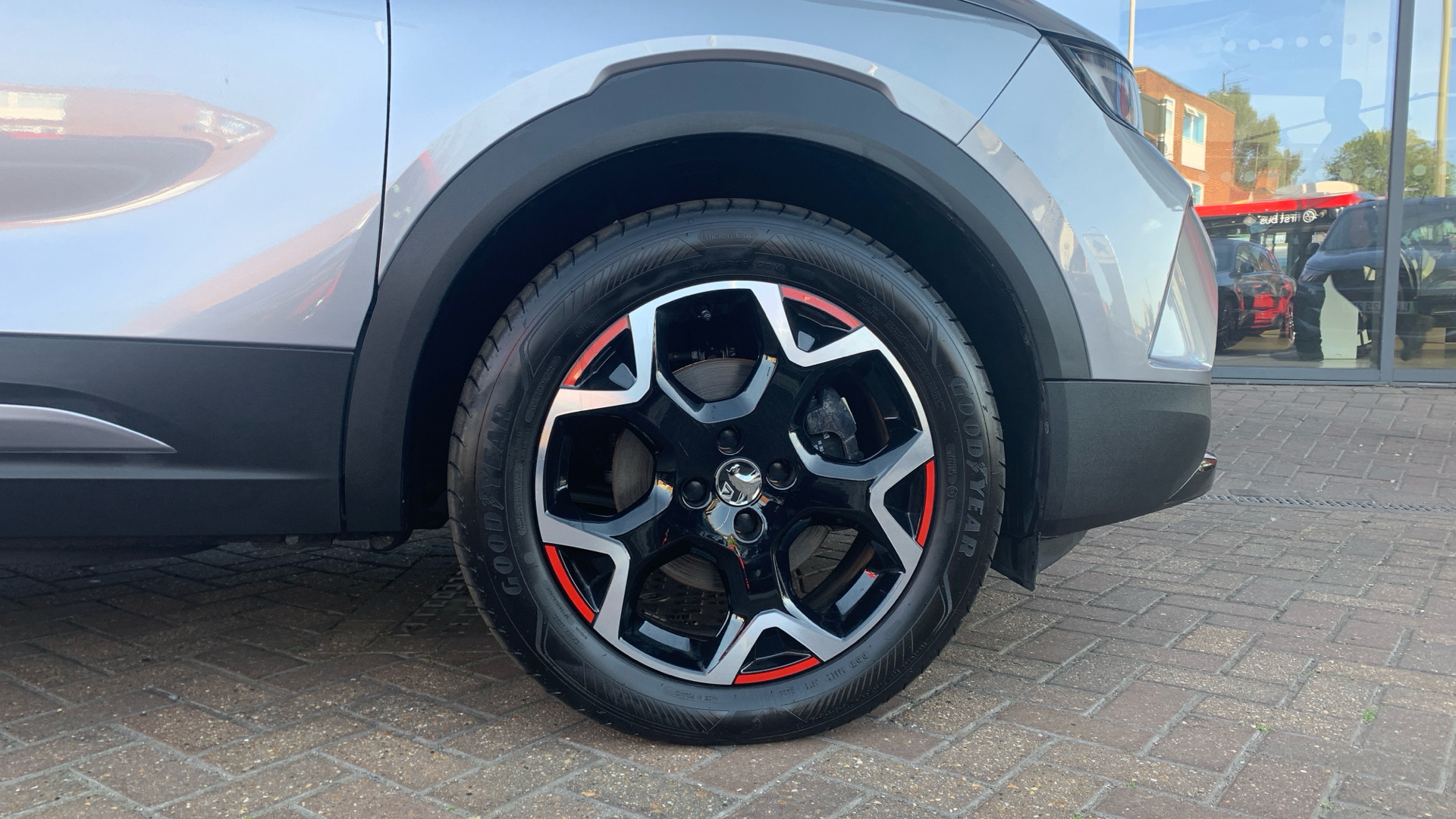 car image