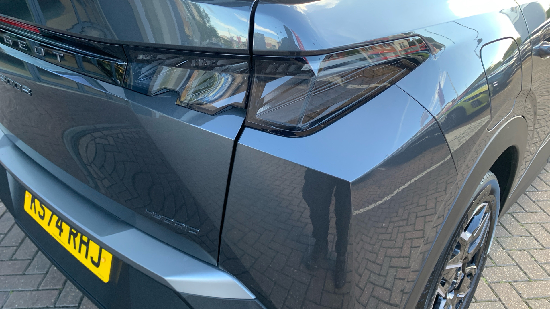 car image