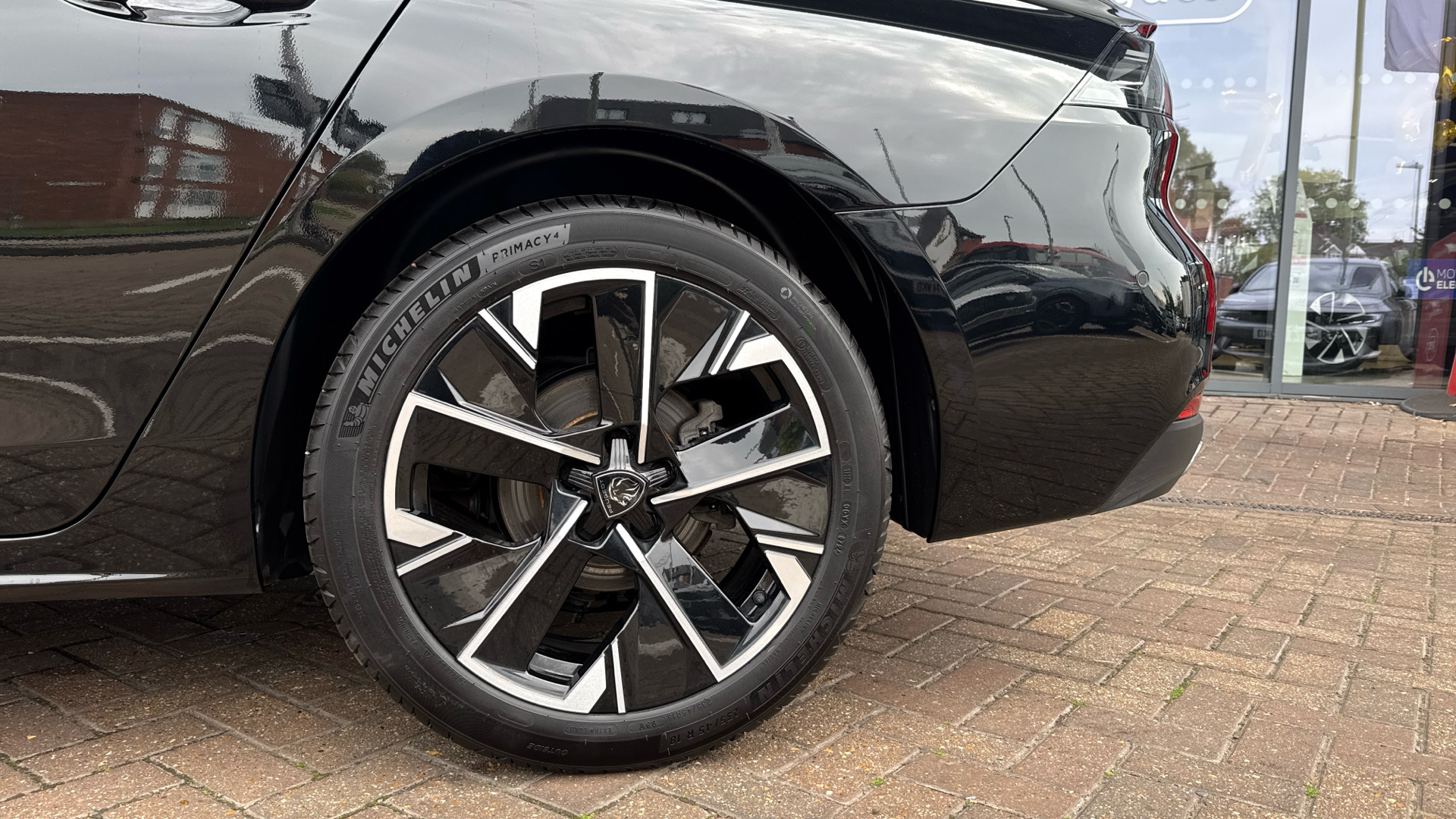 car image