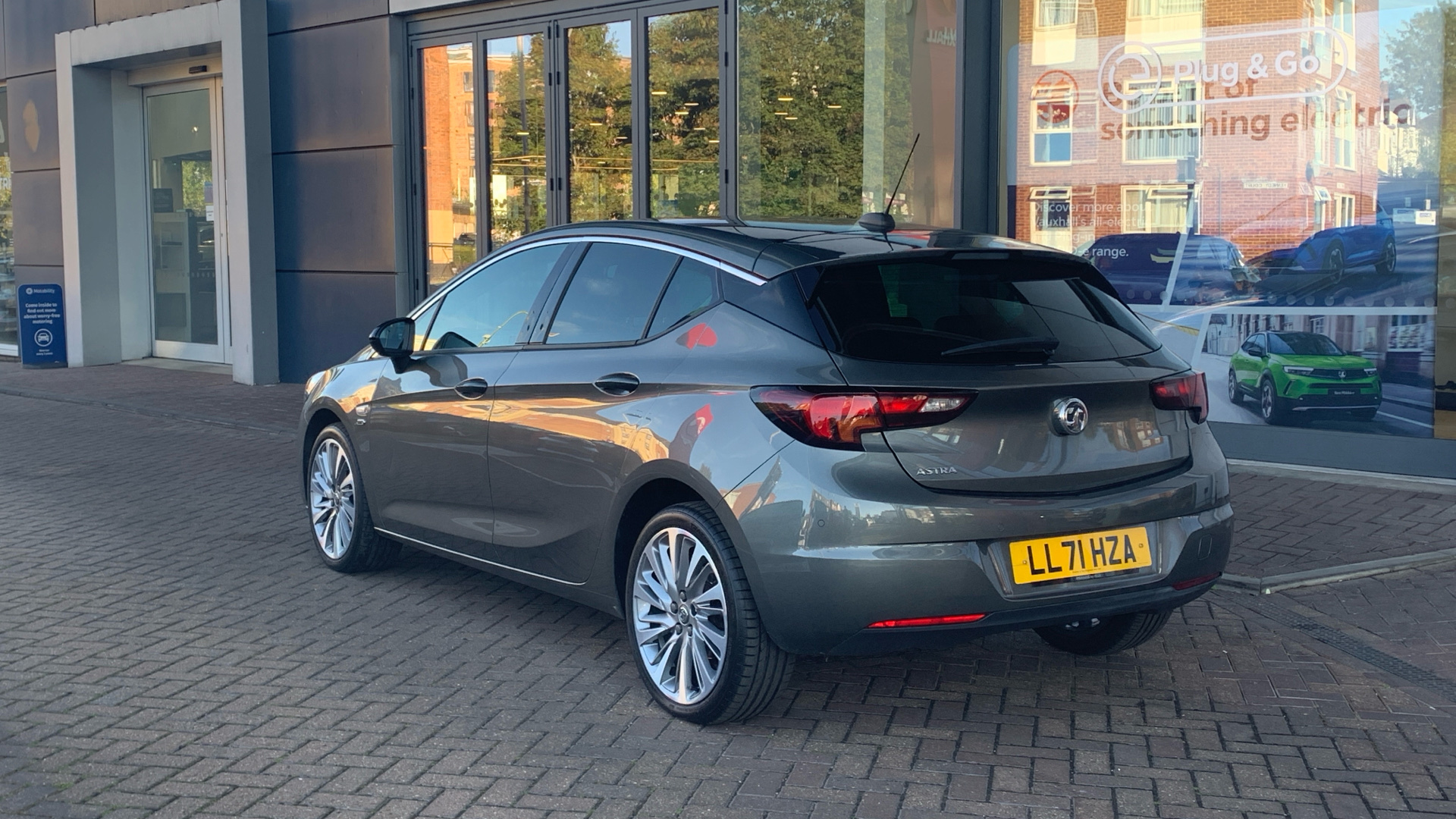 car image