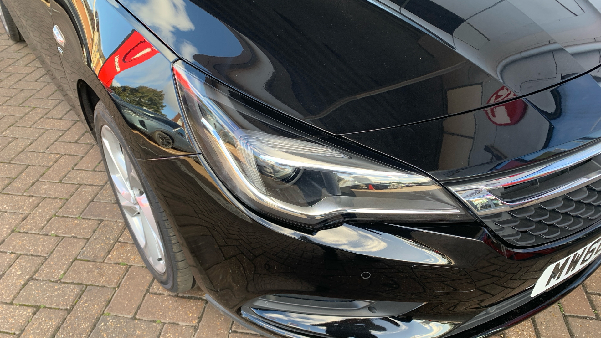 car image