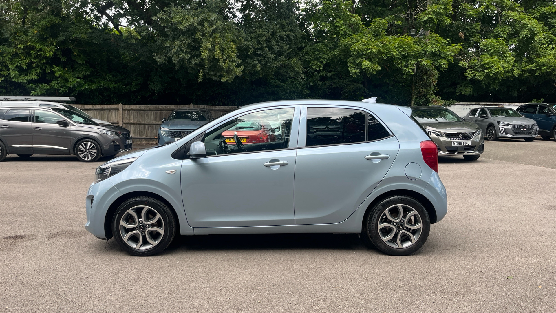 car image