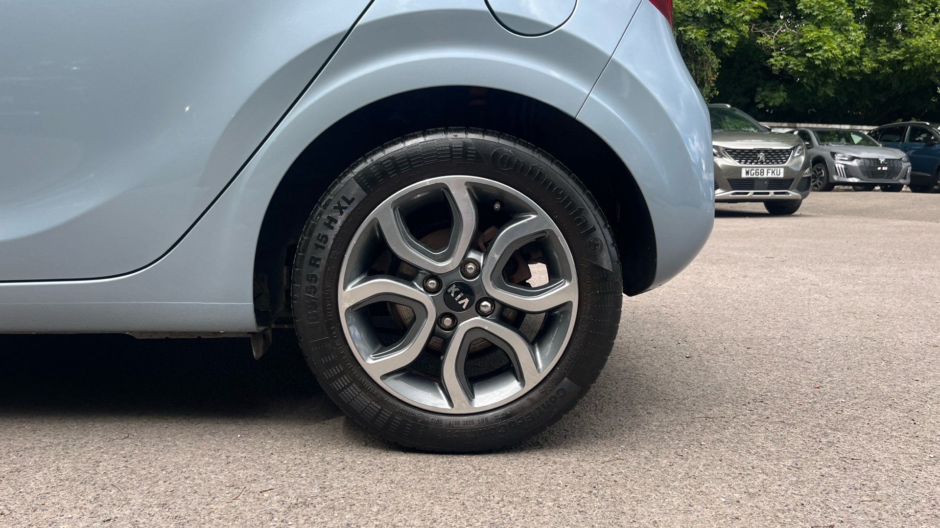 car image