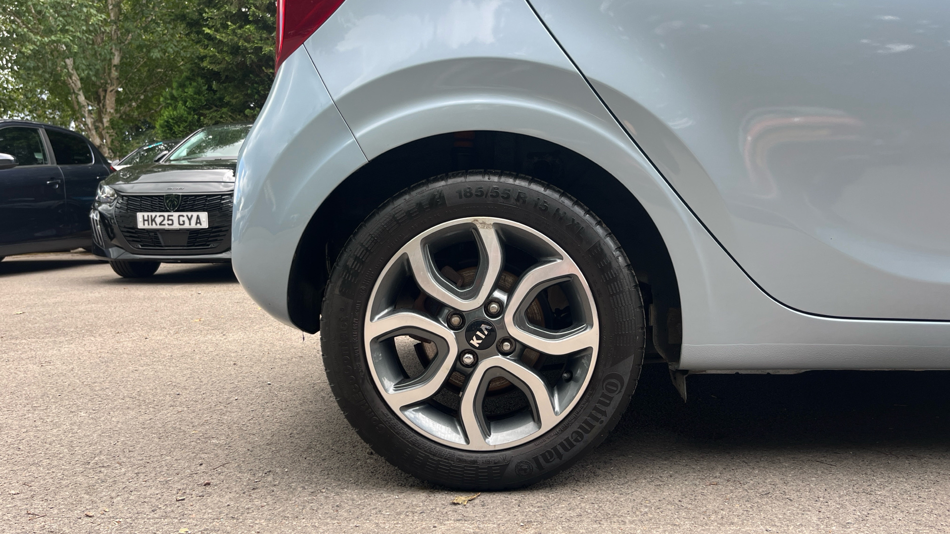 car image