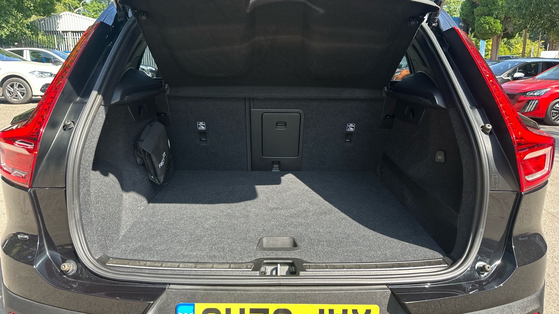 car image