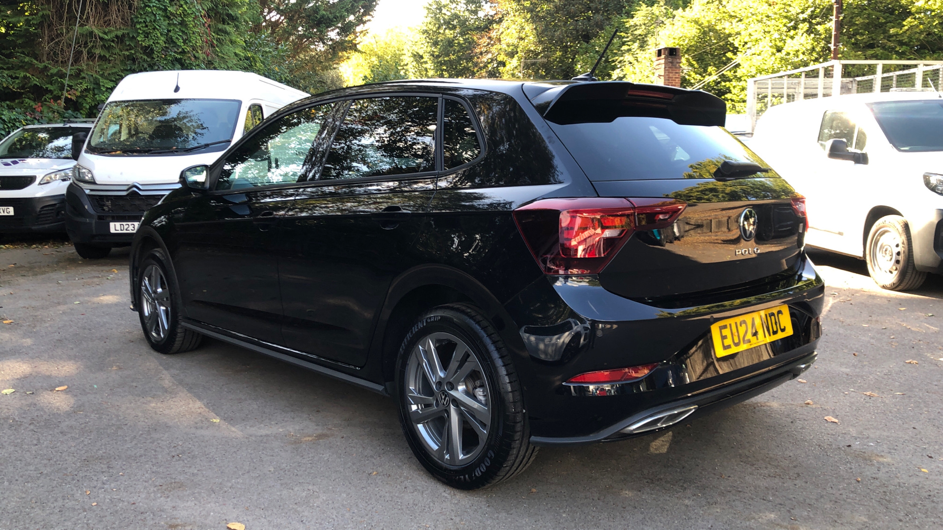 car image