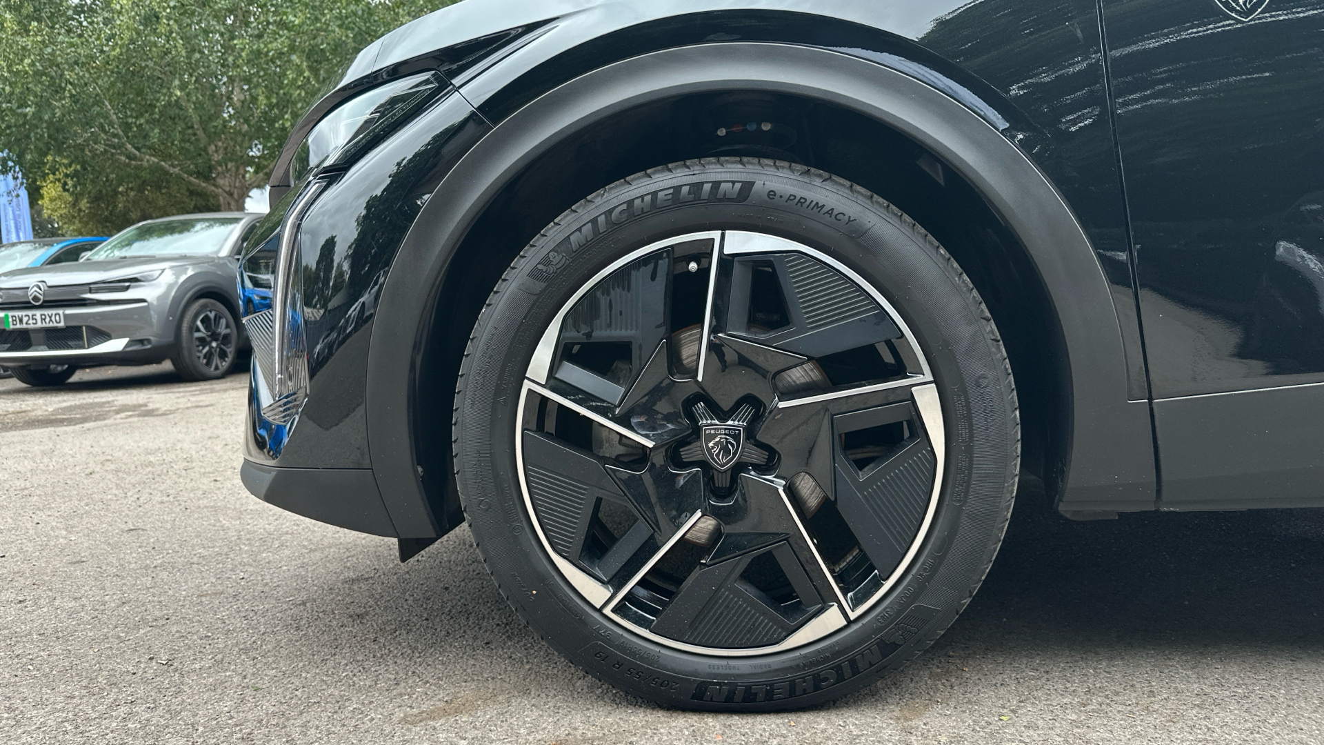 car image