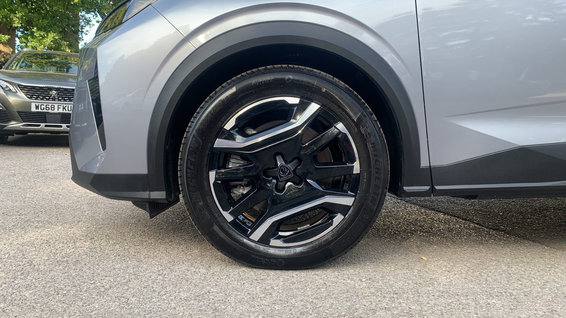 car image
