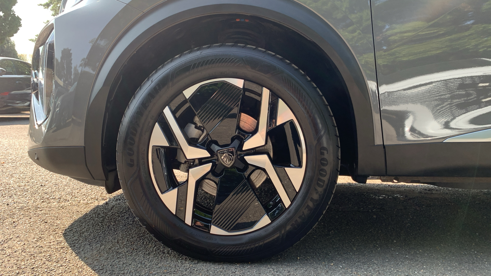 car image