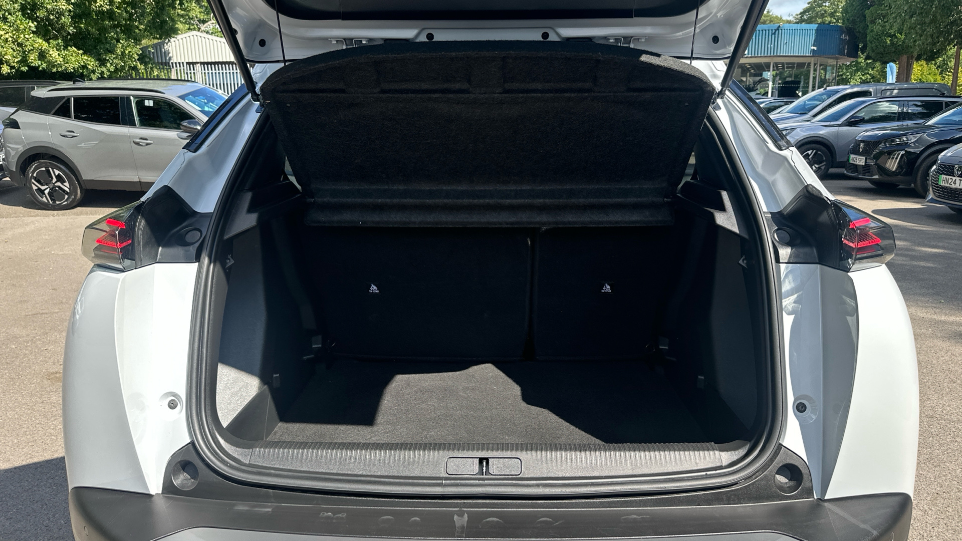 car image