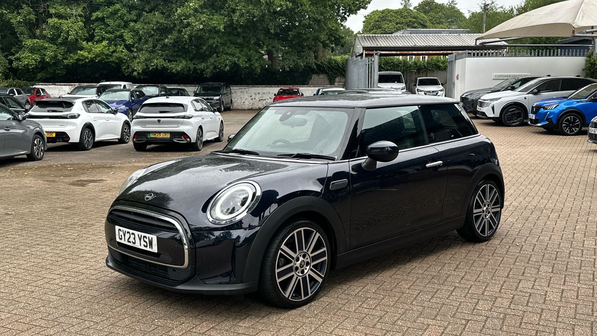 car image