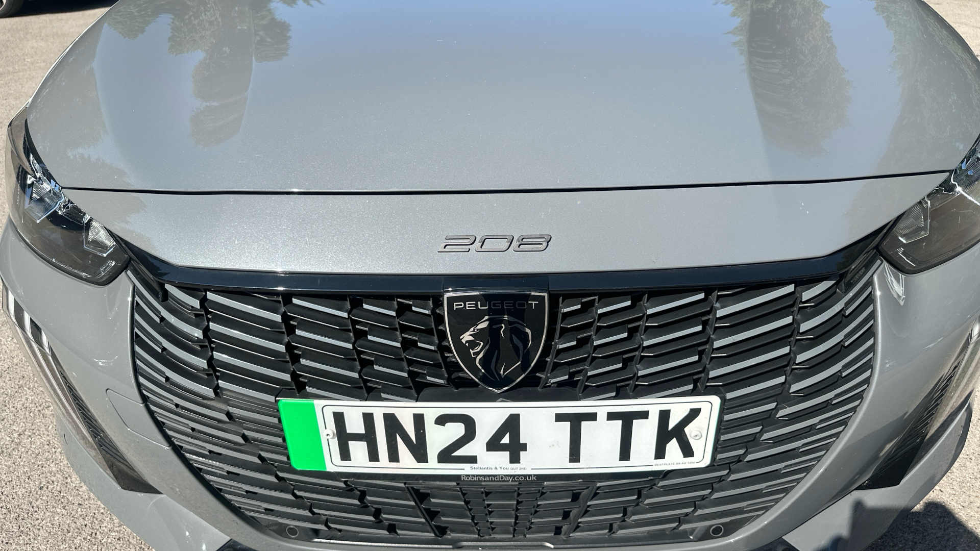 car image