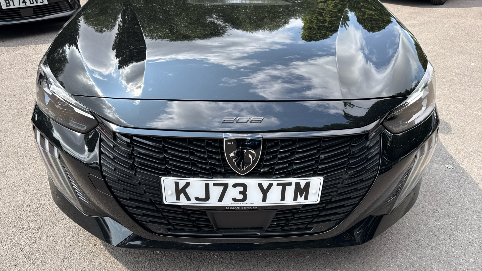 car image