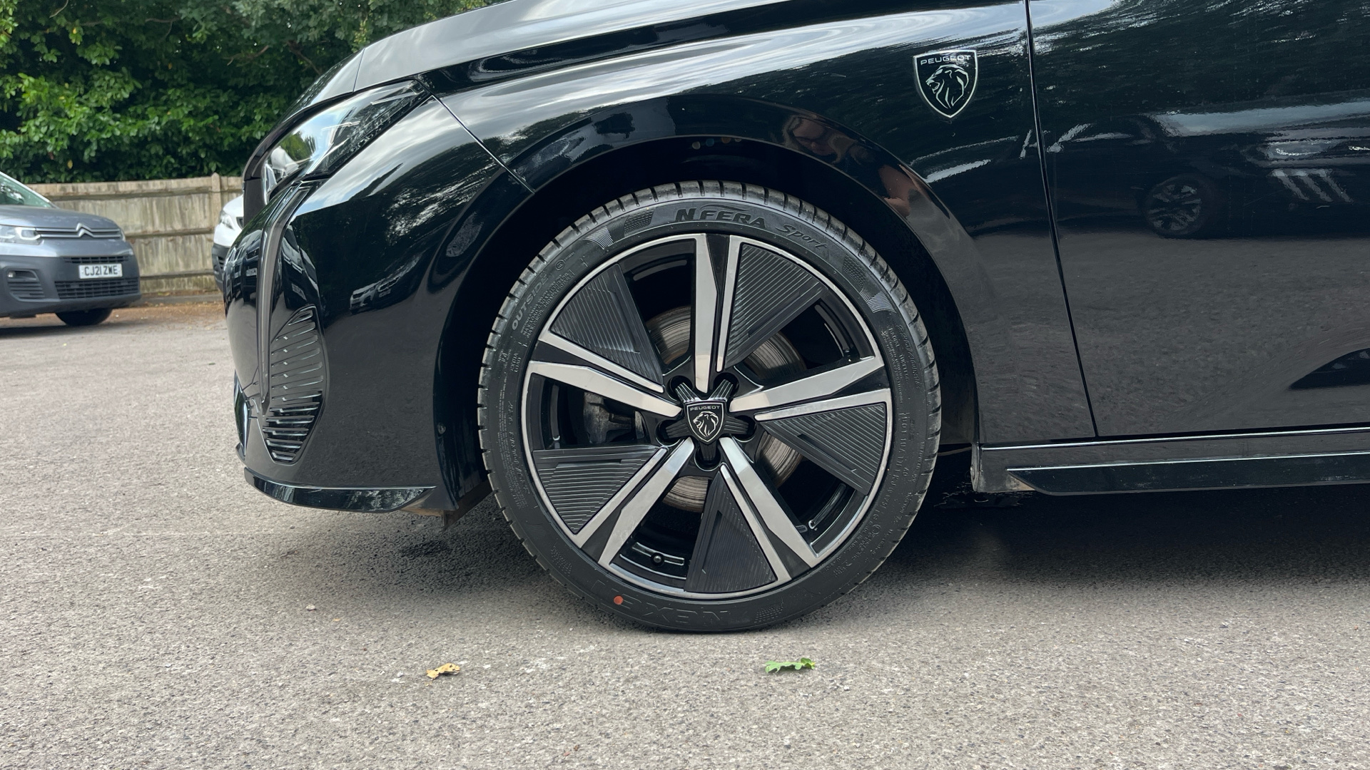car image