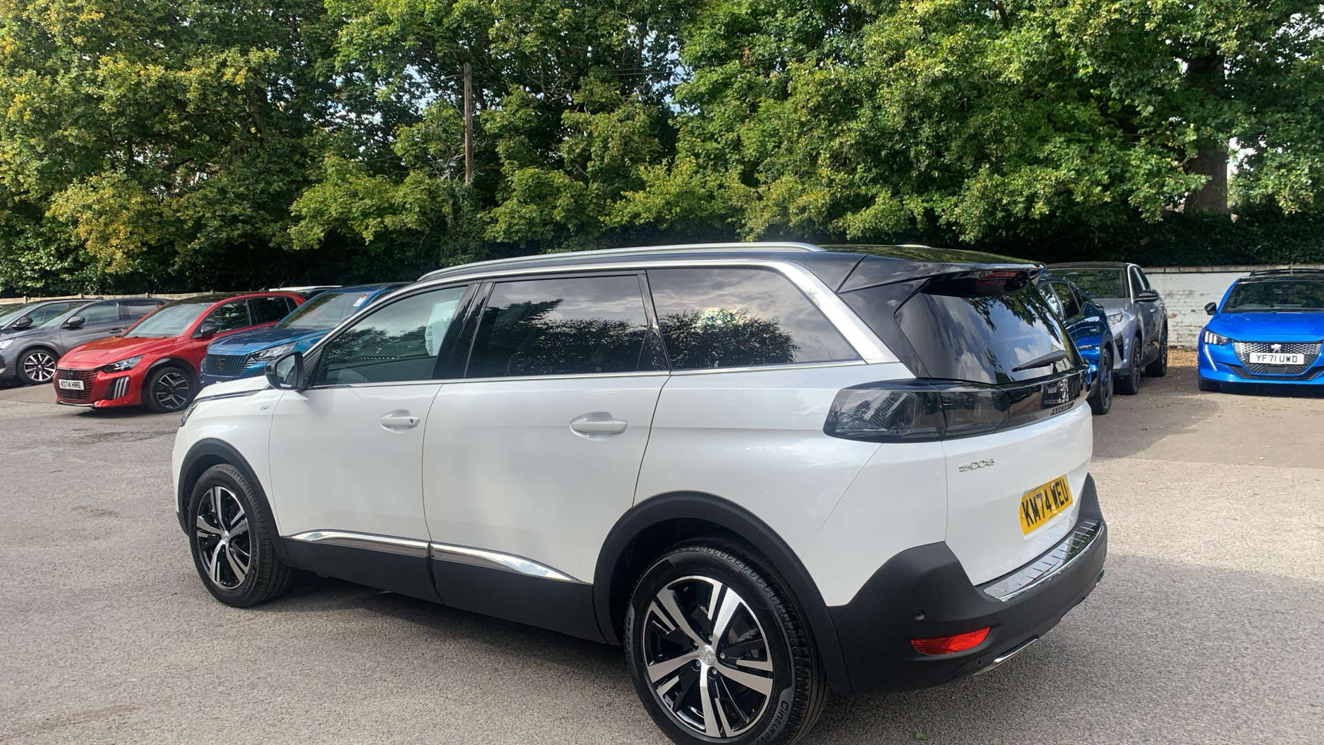 car image