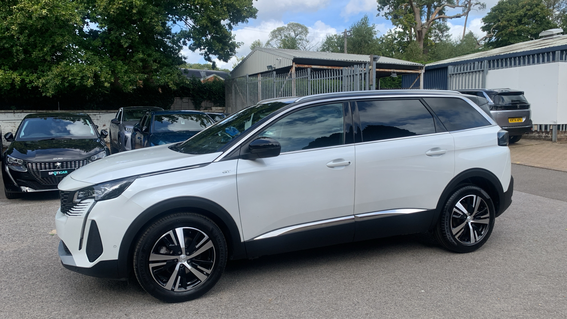car image