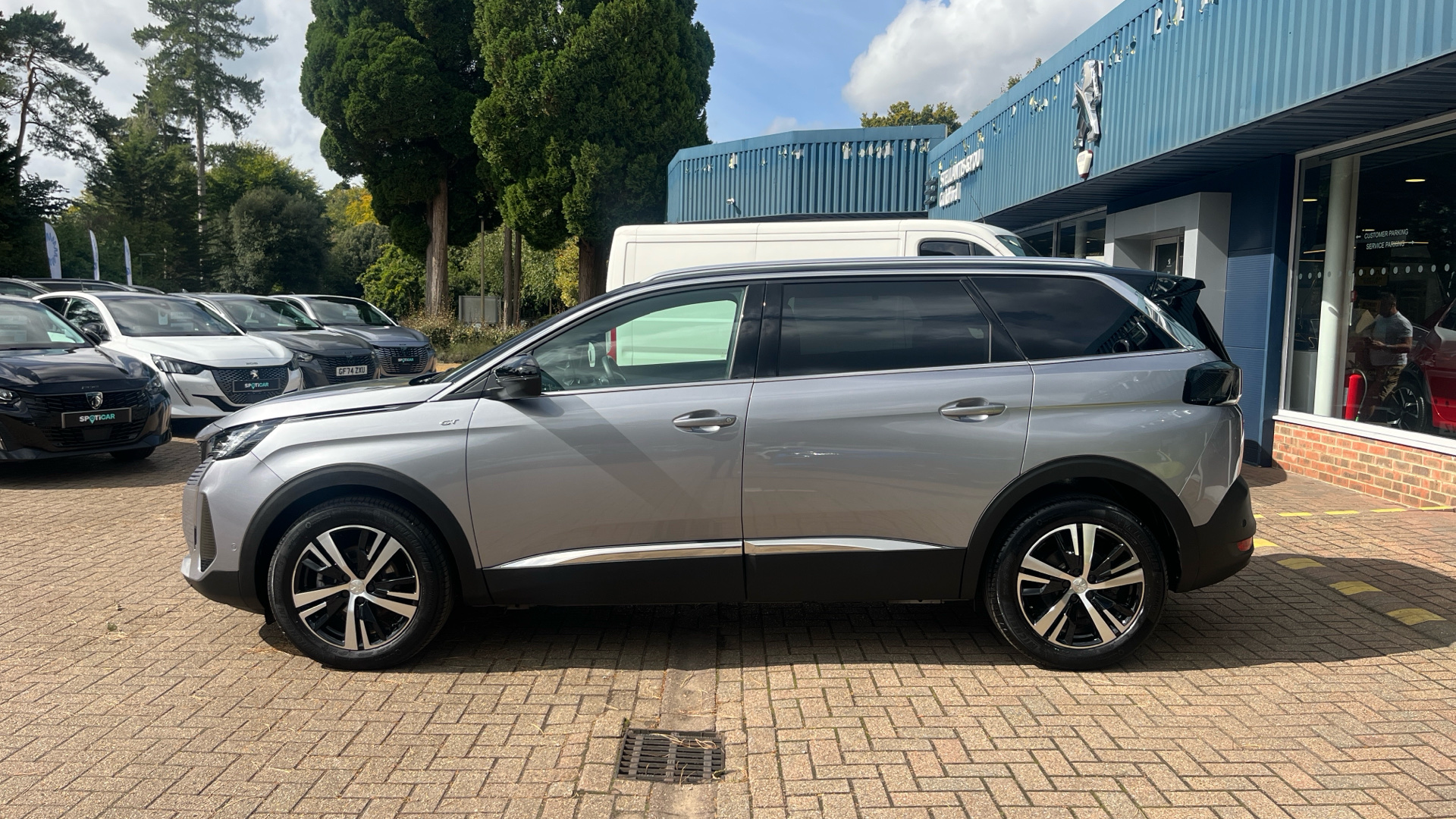 car image